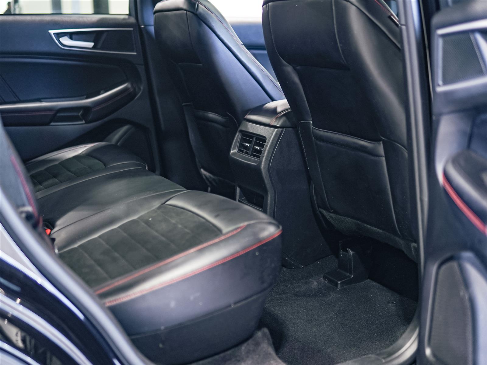 used 2024 Ford Edge car, priced at $31,493