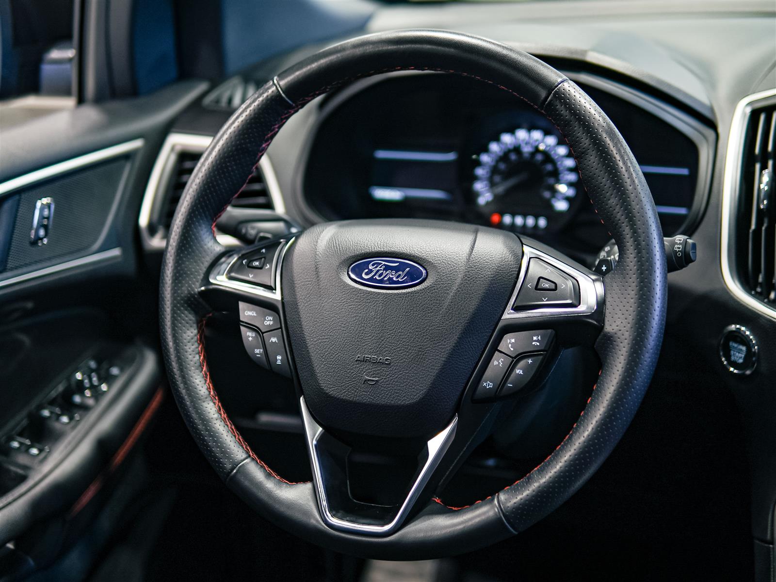 used 2024 Ford Edge car, priced at $31,493