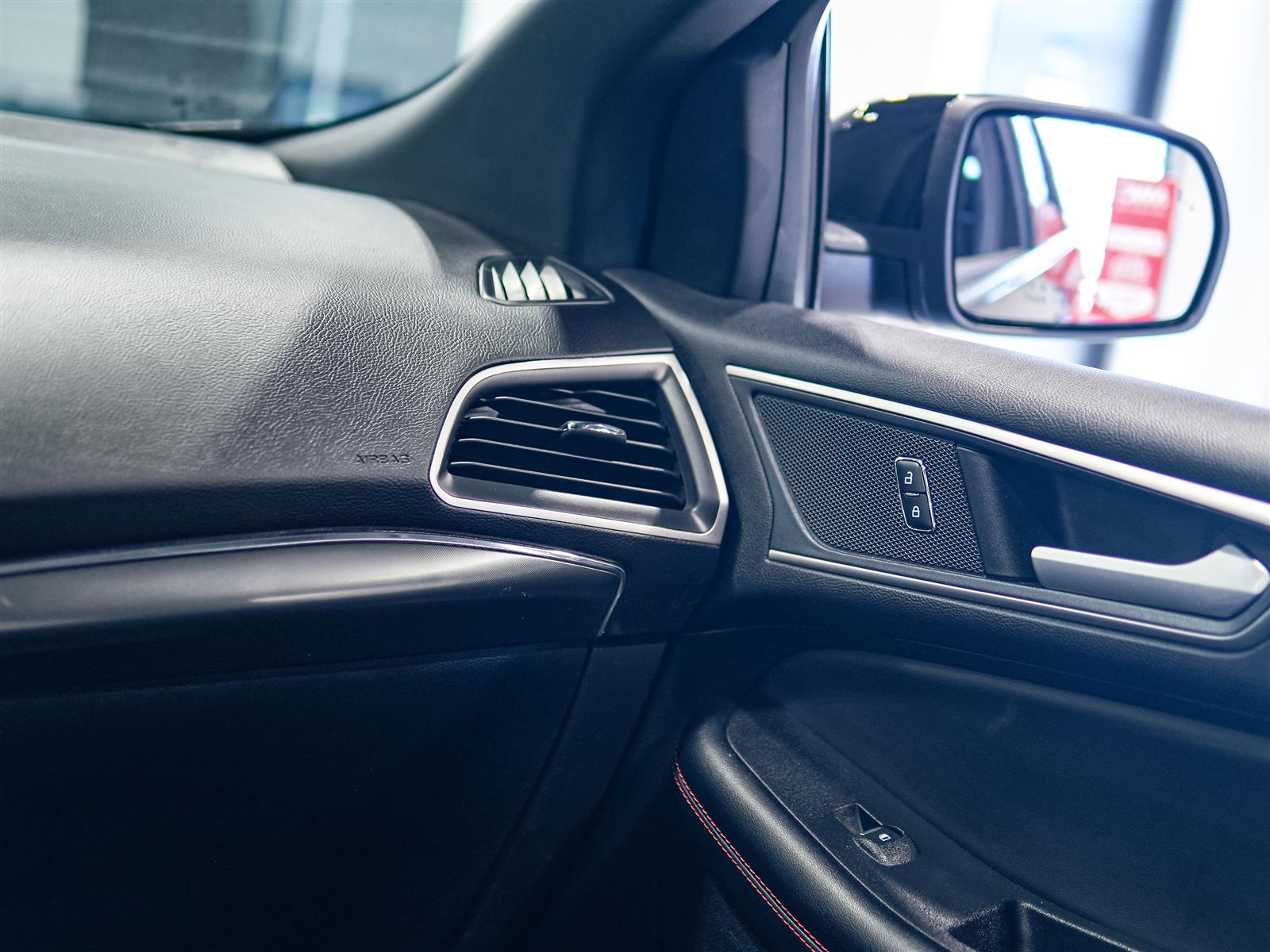 used 2024 Ford Edge car, priced at $31,493