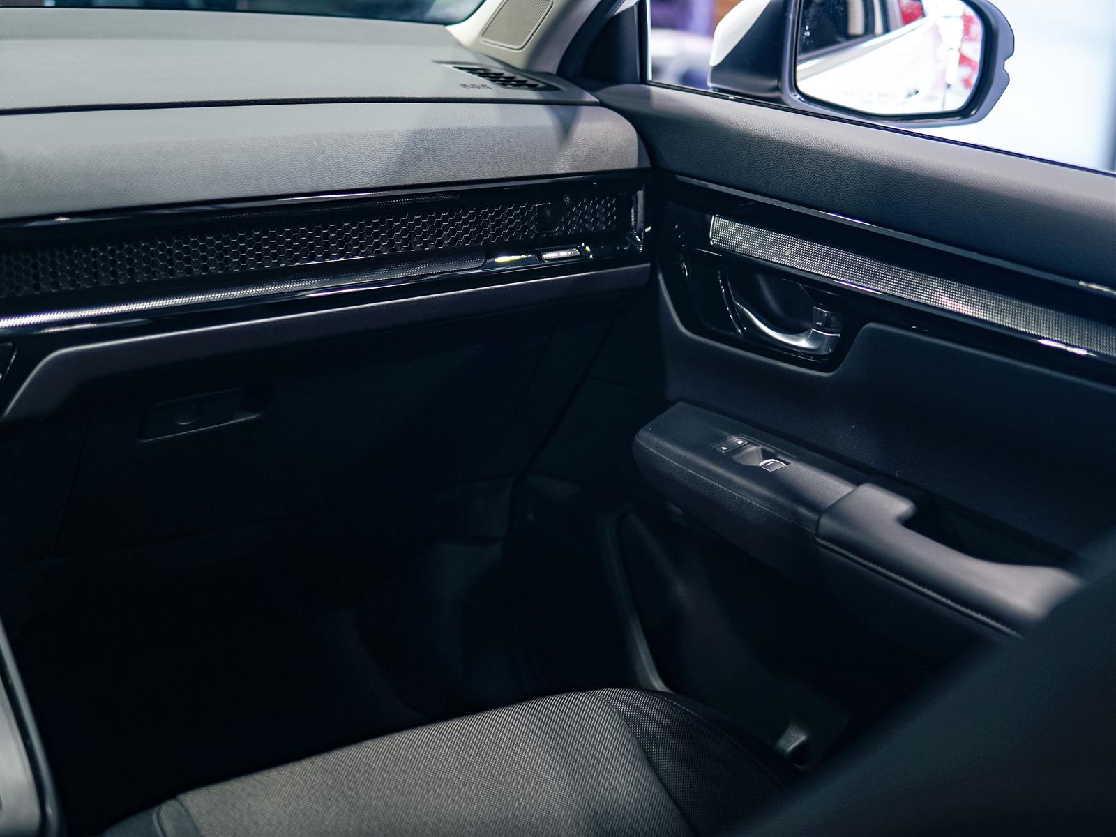 used 2025 Honda CR-V car, priced at $38,862