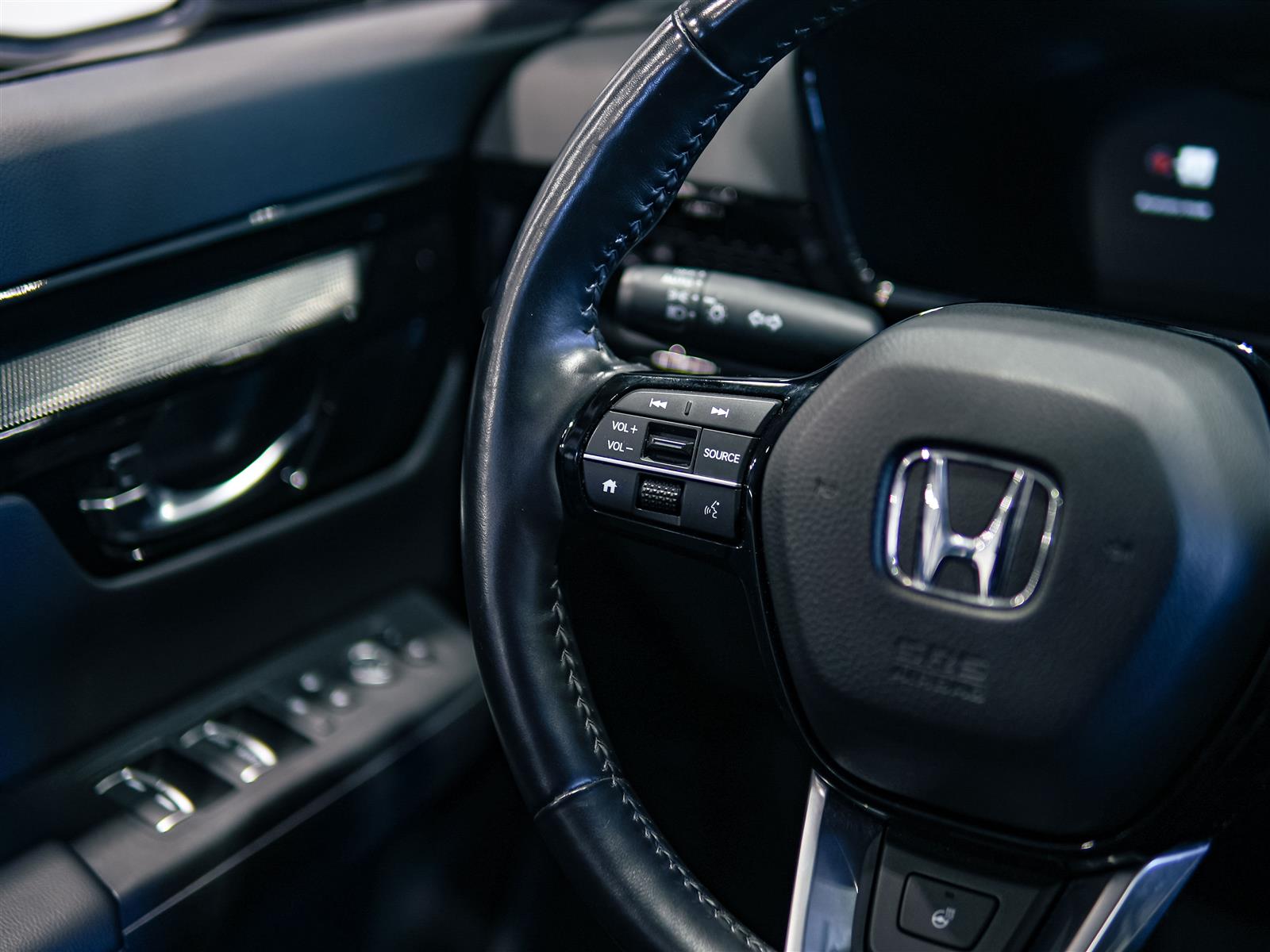 used 2025 Honda CR-V car, priced at $38,862