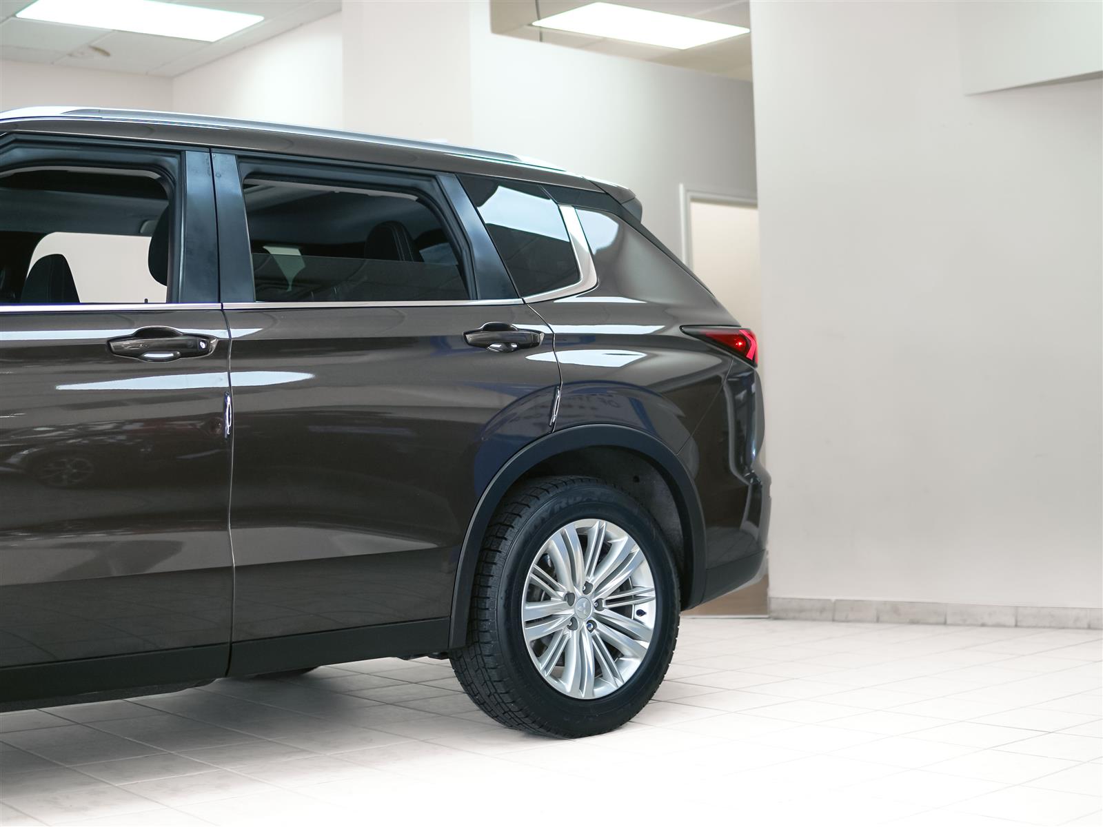 used 2023 Mitsubishi Outlander car, priced at $23,963