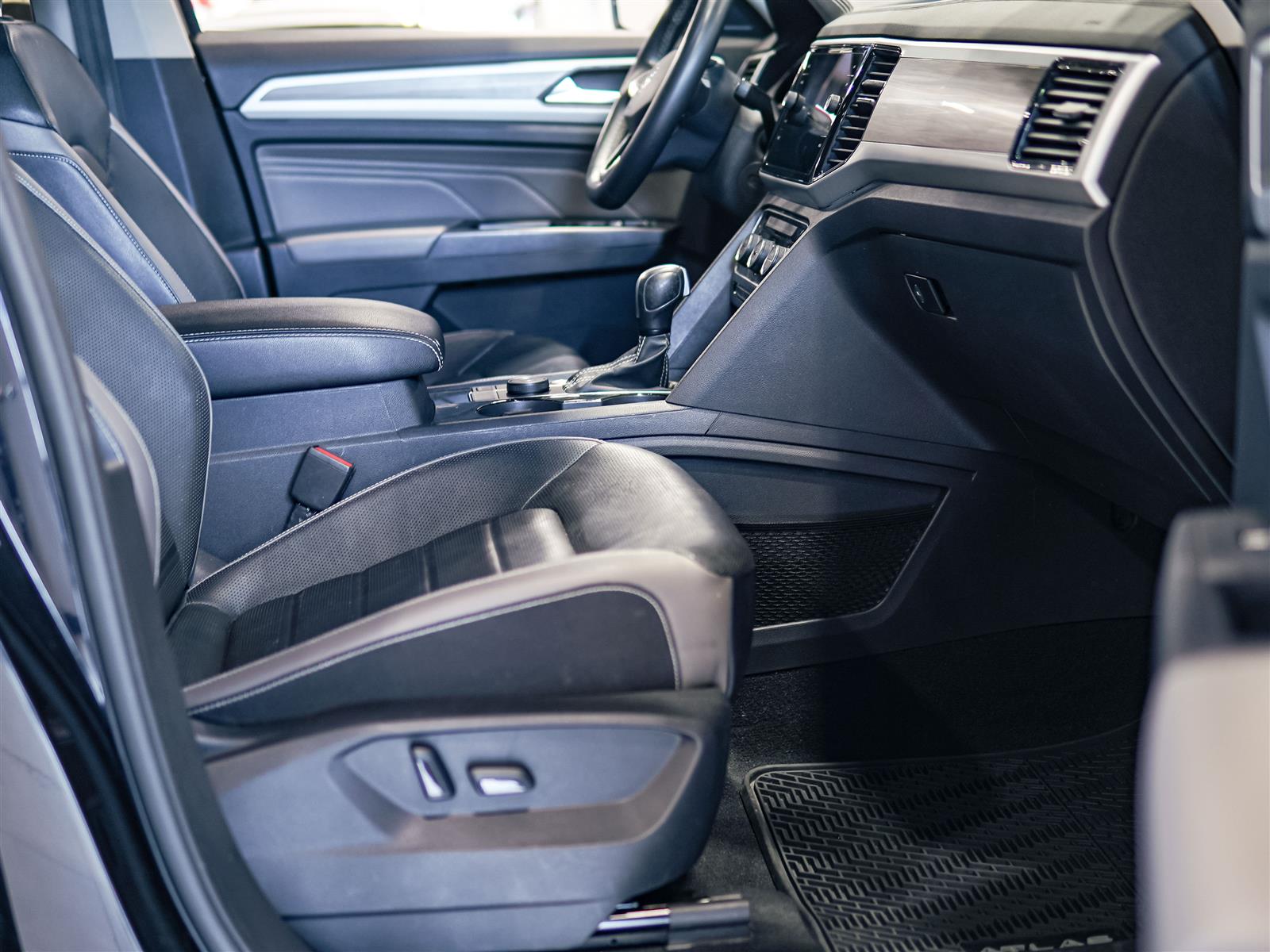 used 2021 Volkswagen Atlas car, priced at $28,961