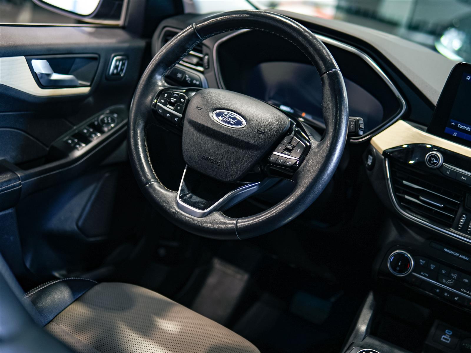 used 2022 Ford Escape car, priced at $24,962