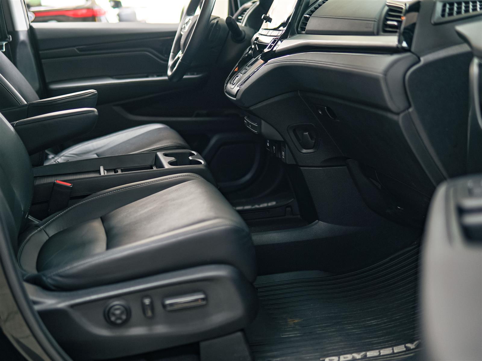 used 2022 Honda Odyssey car, priced at $41,492