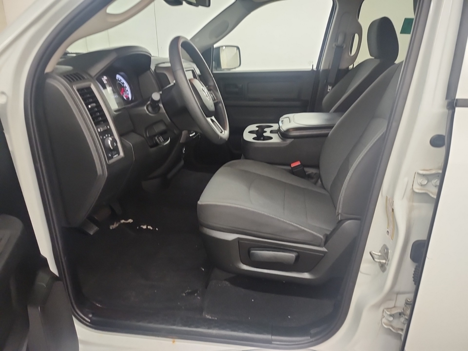 used 2022 Ram 1500 Classic car, priced at $37,963