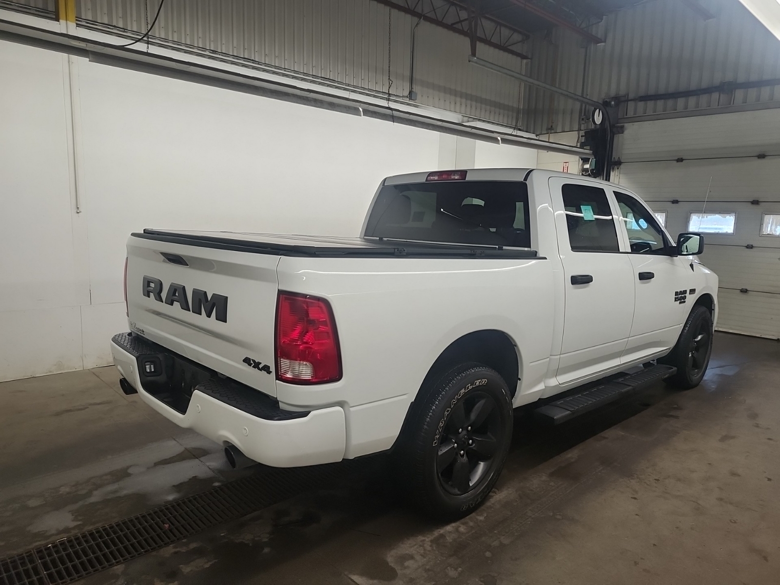 used 2022 Ram 1500 Classic car, priced at $37,963