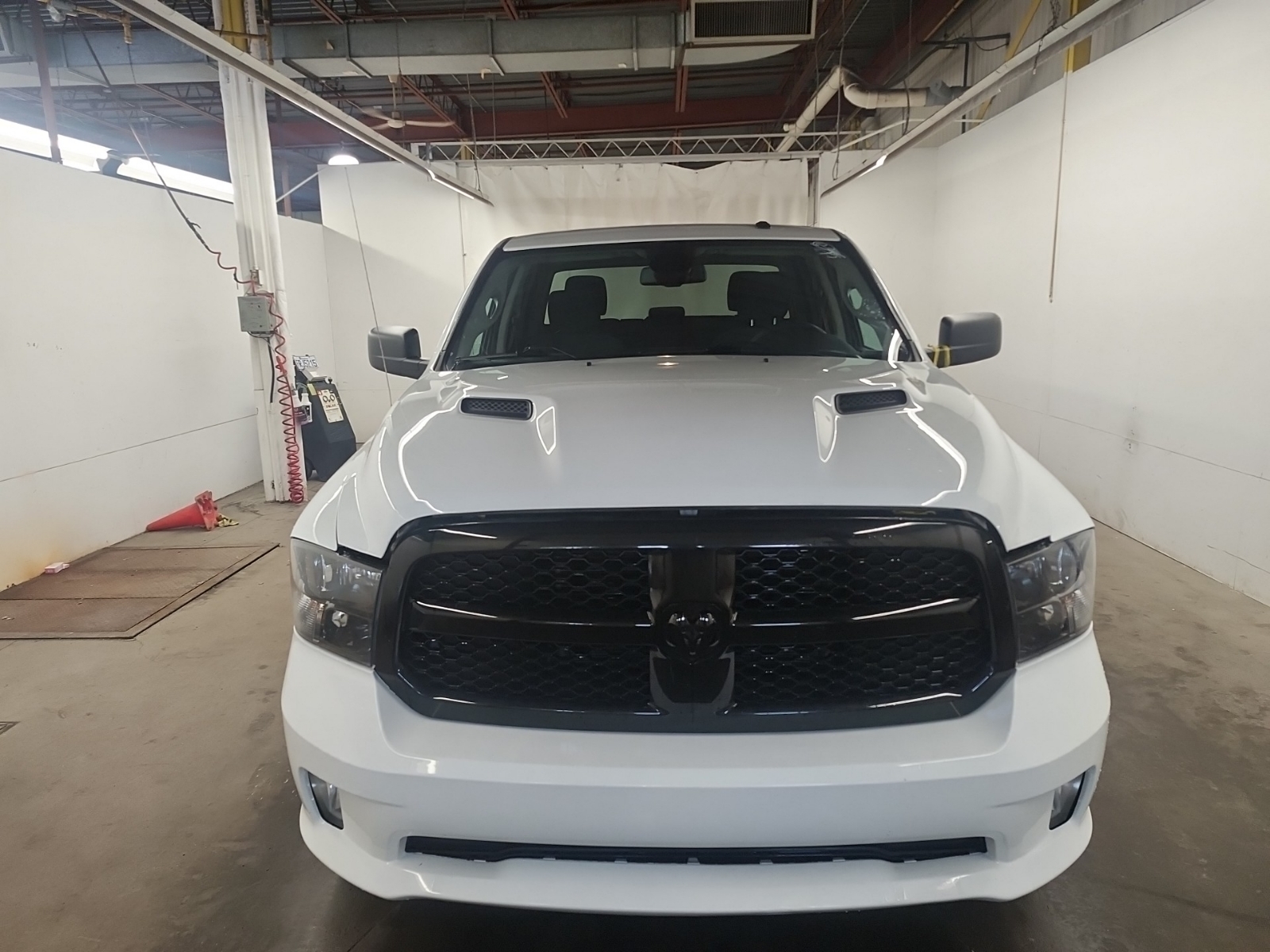 used 2022 Ram 1500 Classic car, priced at $37,963