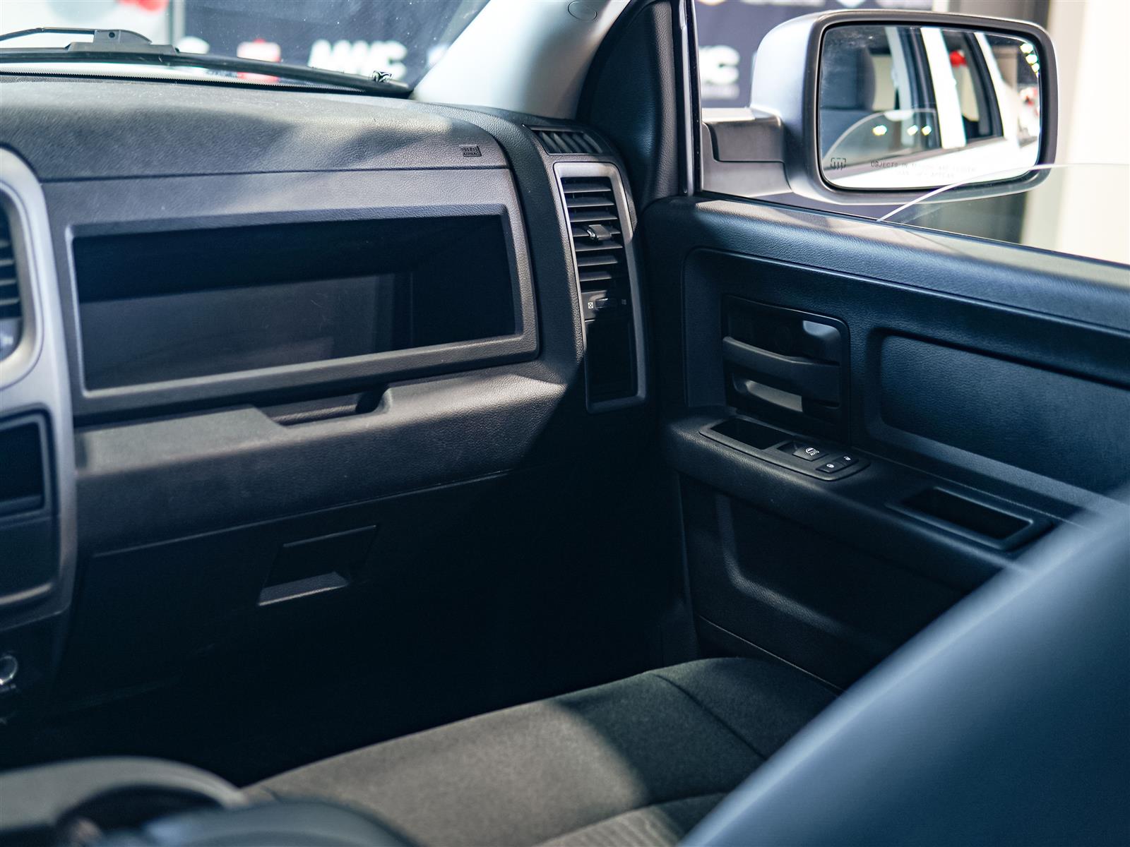used 2022 Ram 1500 Classic car, priced at $37,593