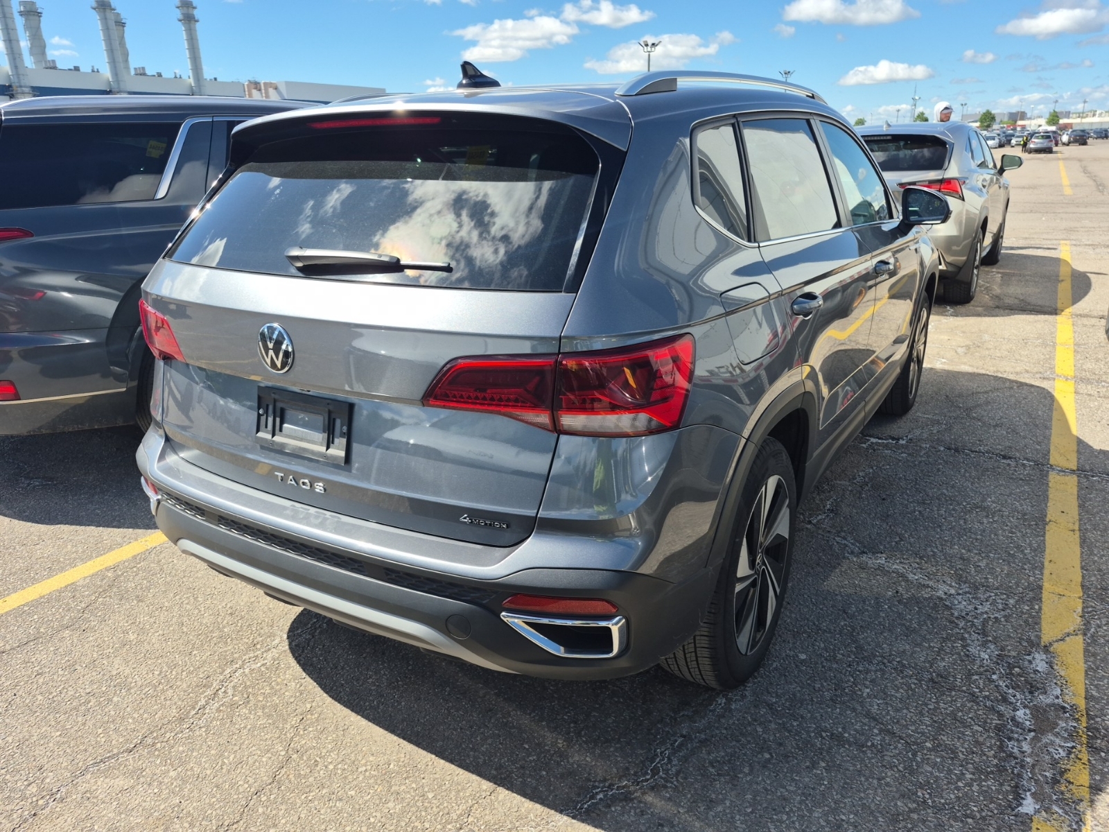 Volkswagen TAOS