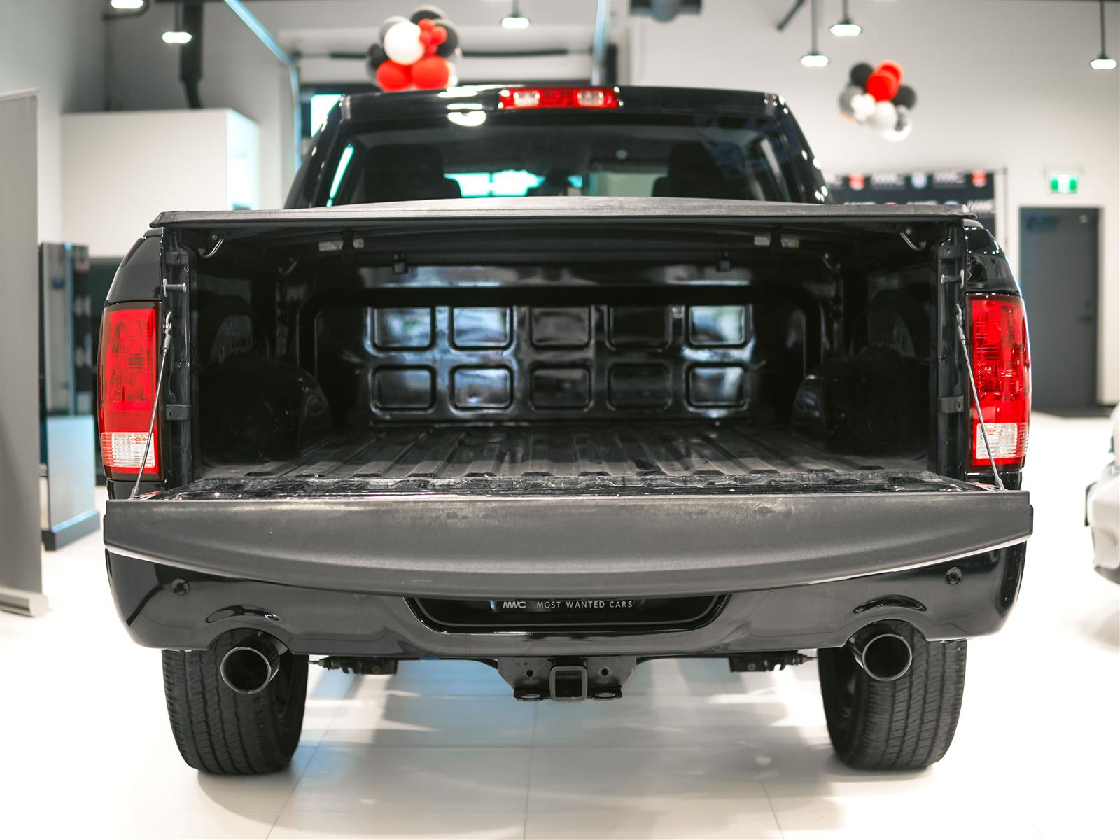 used 2022 Ram 1500 Classic car, priced at $37,983