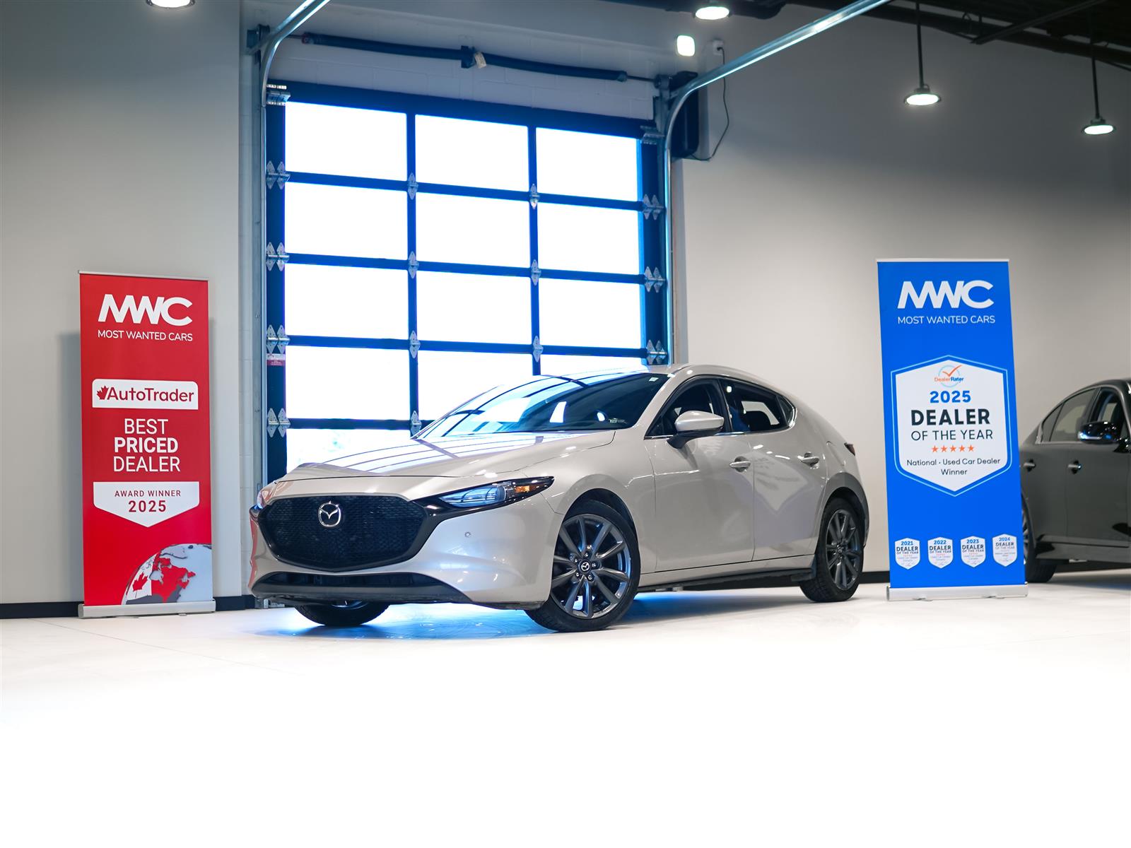 Gray 2022 Mazda MAZDA3 Premium Hatchback FWD Hatchback Front-Wheel Drive Automatic