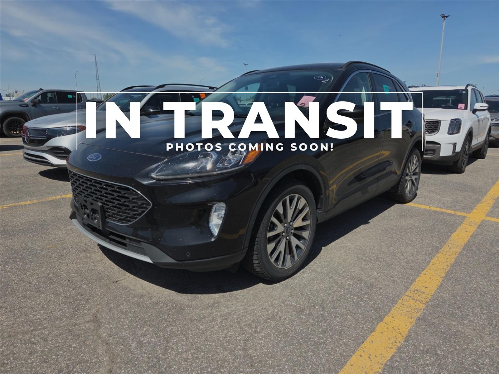 Black 2022 Ford Escape Hybrid Titanium AWD SUV / Crossover All-Wheel Drive Automatic