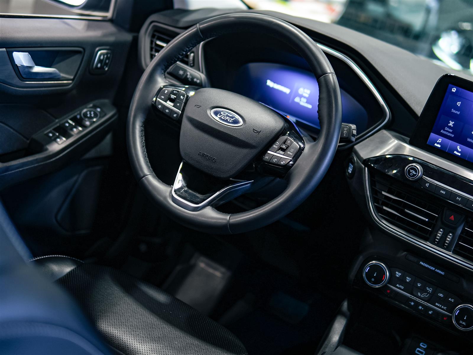 used 2022 Ford Escape Hybrid car, priced at $23,692