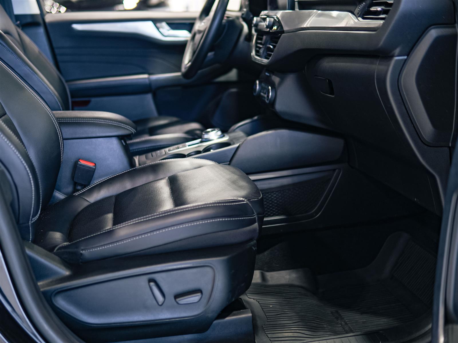 used 2022 Ford Escape Hybrid car, priced at $23,692