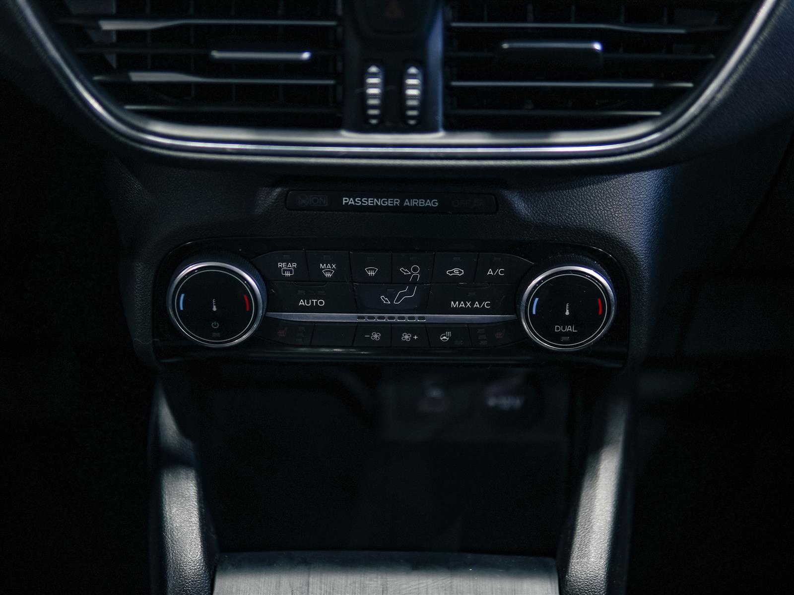 used 2022 Ford Escape Hybrid car, priced at $23,692