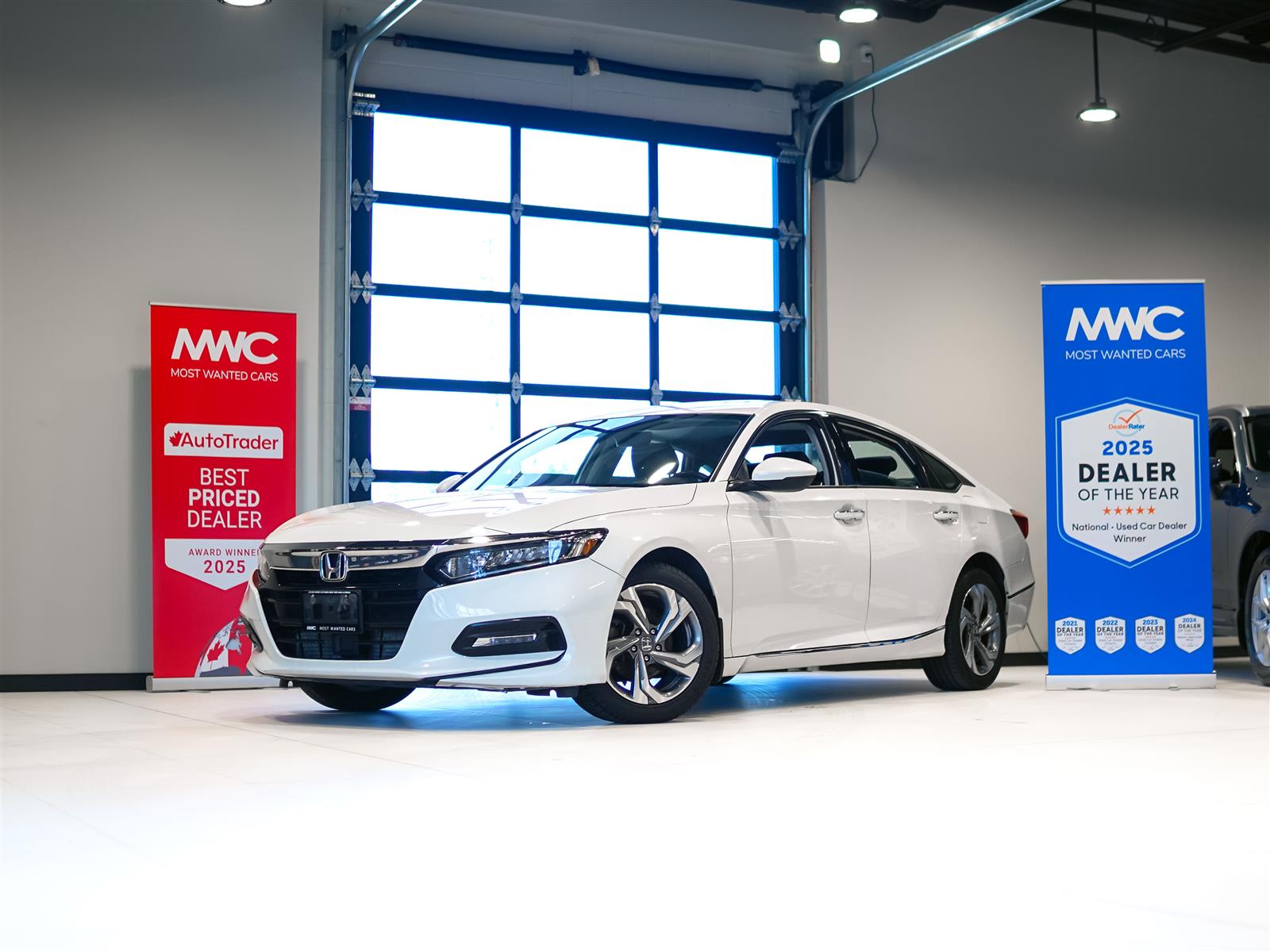 White 2018 Honda Accord Sedan Front-Wheel Drive Automatic