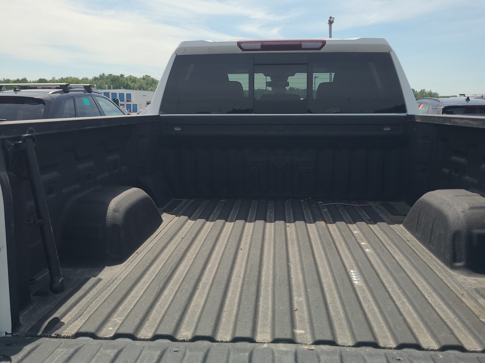 used 2024 GMC Sierra 1500 car, priced at $50,965