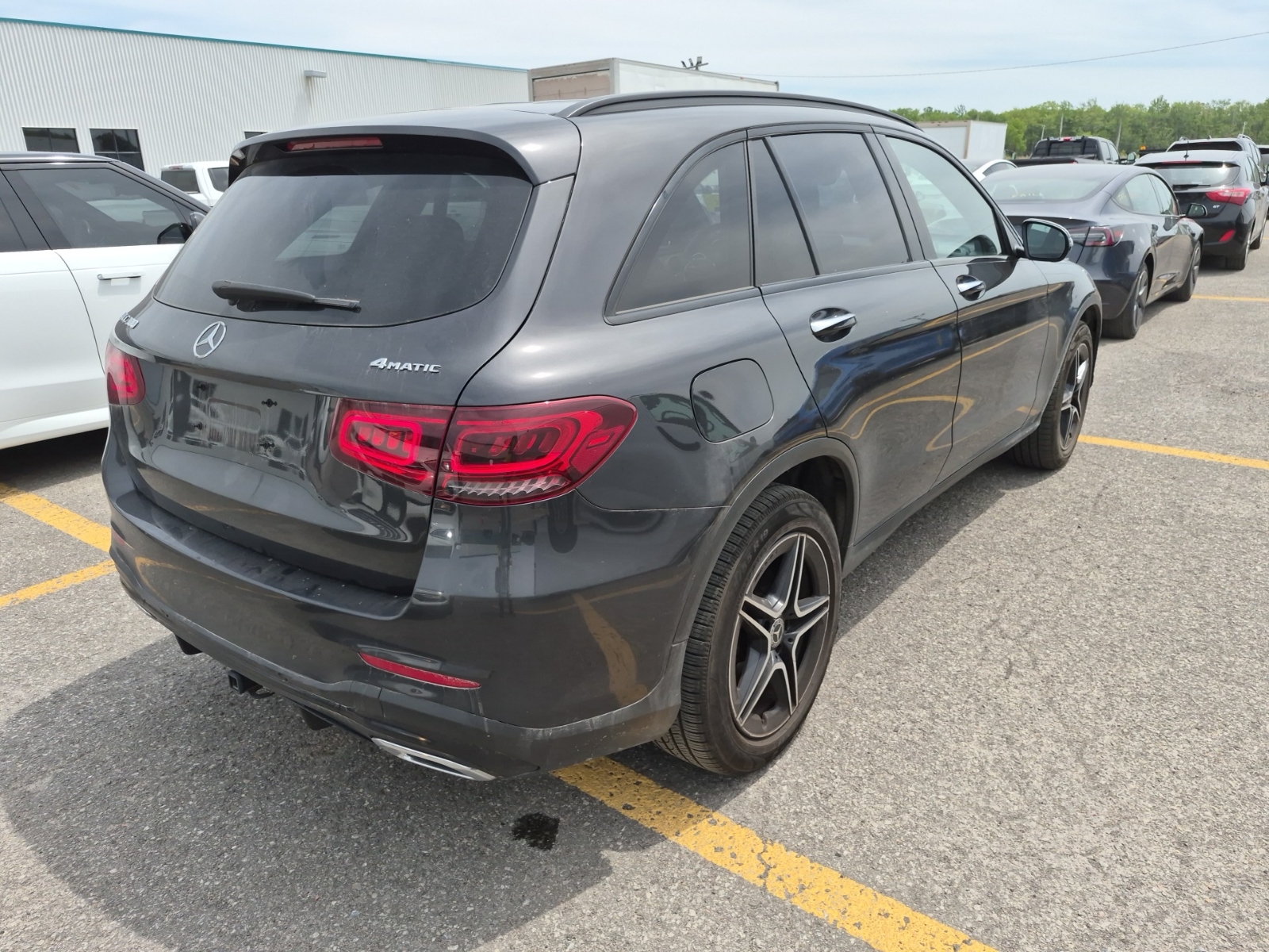 used 2020 Mercedes-Benz GLC 300 car, priced at $29,863