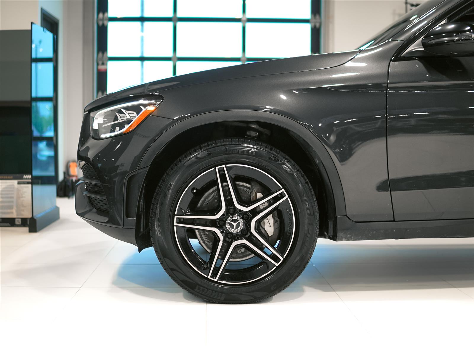used 2020 Mercedes-Benz GLC 300 car, priced at $28,752