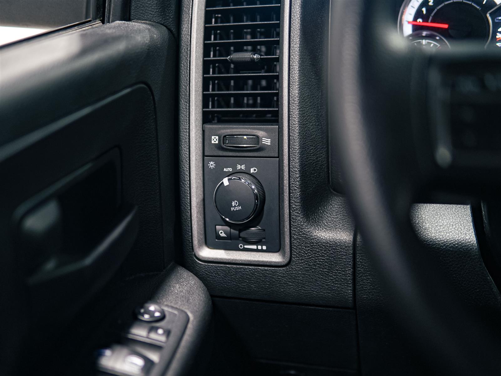 used 2022 Ram 1500 Classic car, priced at $35,653
