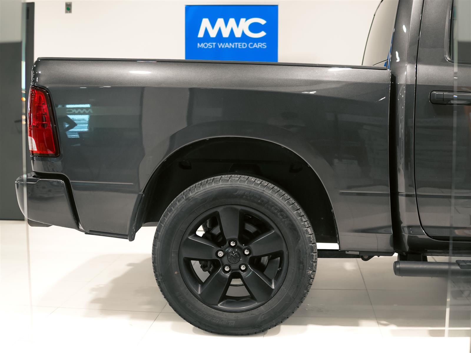 used 2022 Ram 1500 Classic car, priced at $35,653