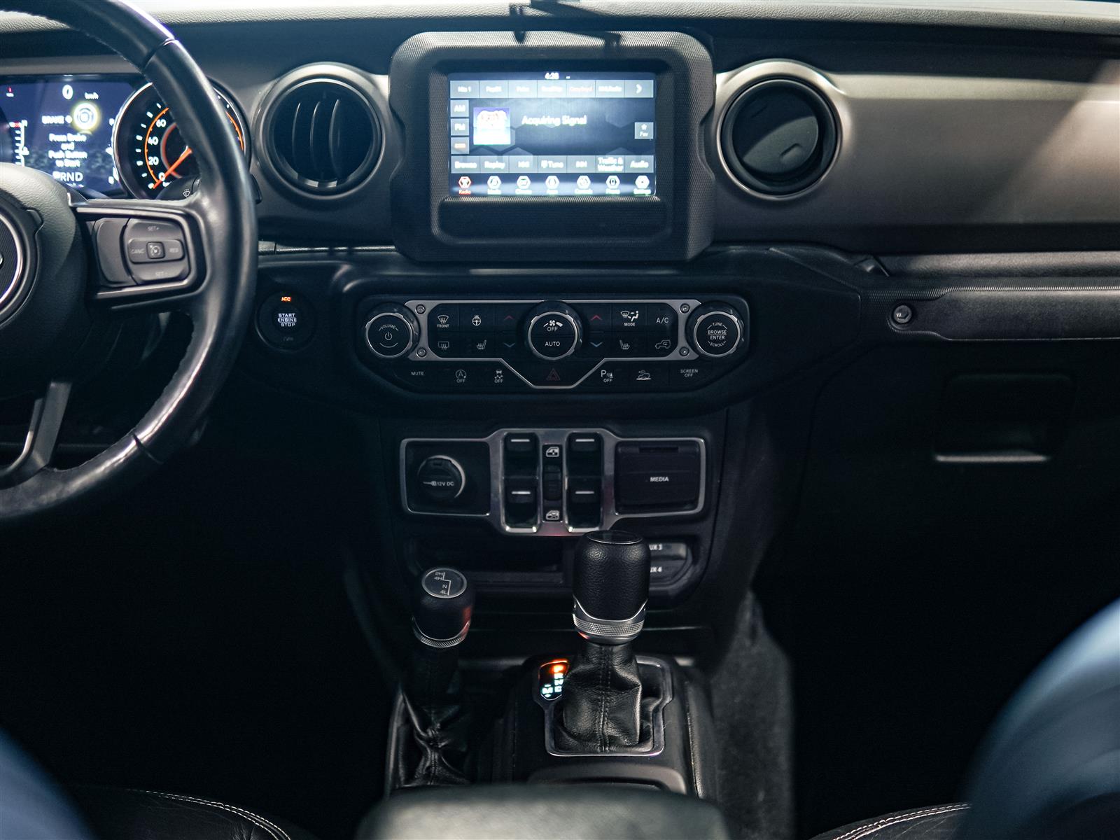 used 2022 Jeep Gladiator car, priced at $40,964
