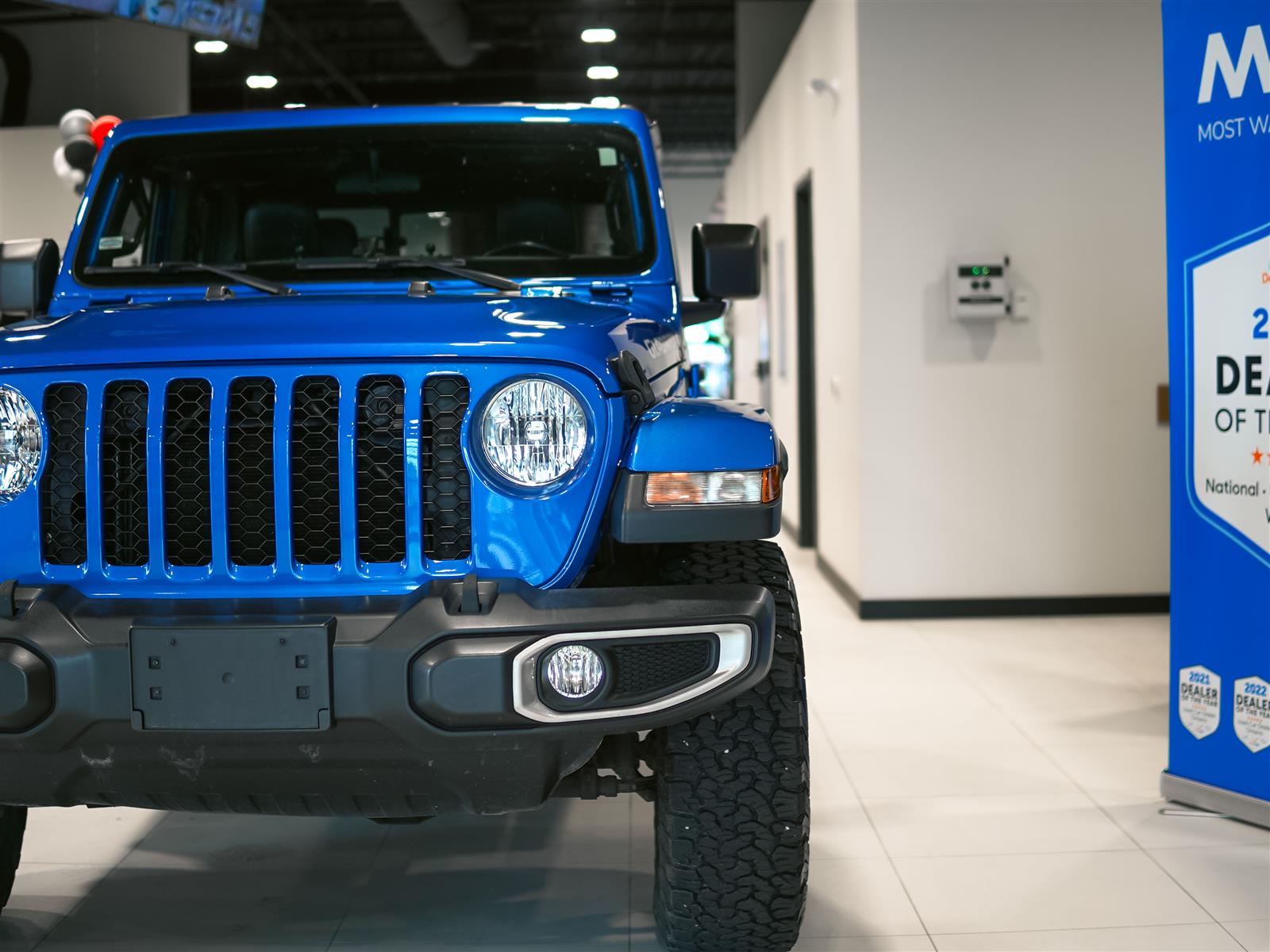 used 2022 Jeep Gladiator car, priced at $40,964