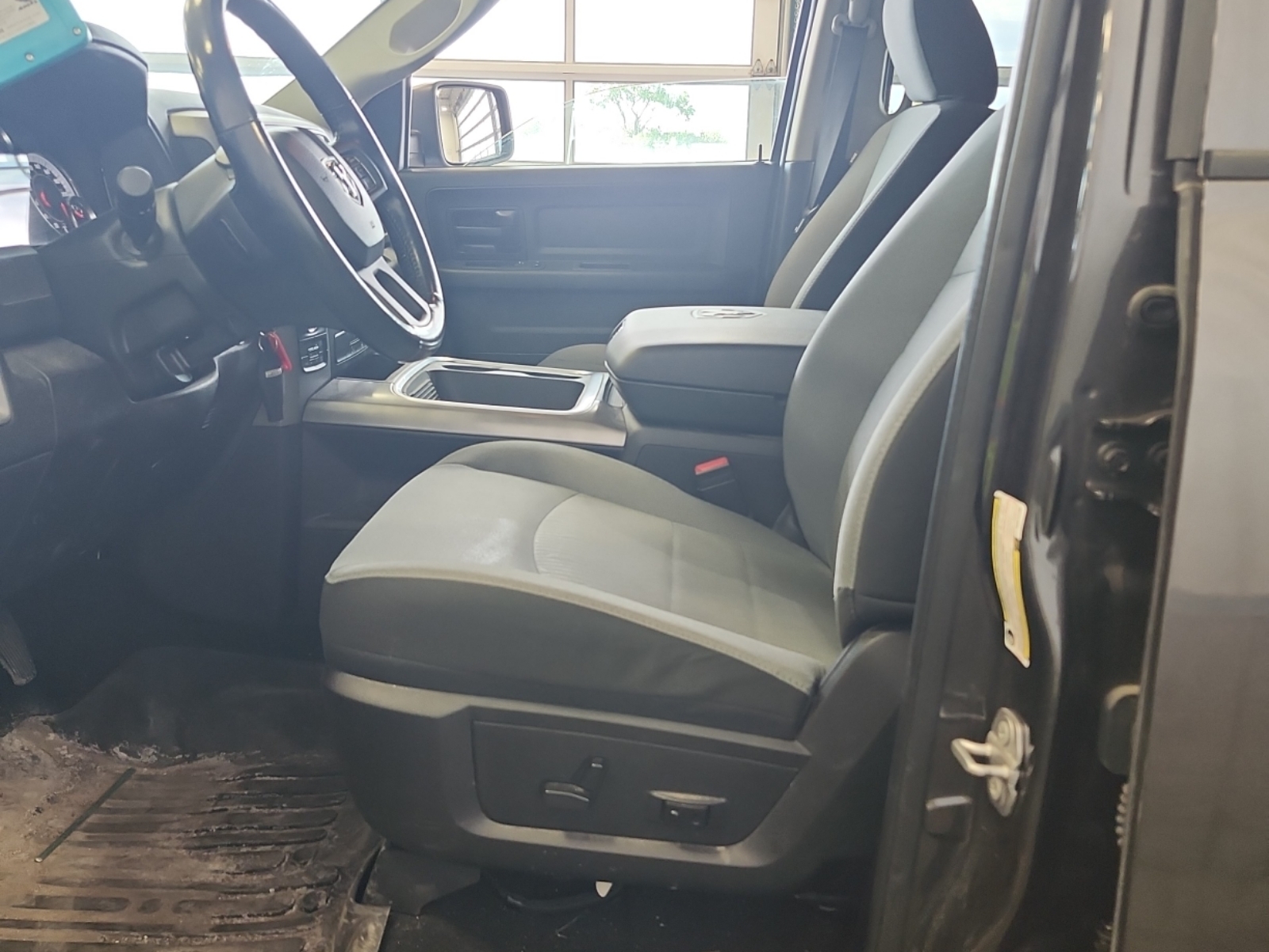 used 2021 Ram 1500 Classic car, priced at $29,963