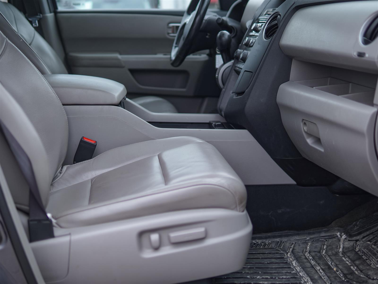 used 2014 Honda Pilot car, priced at $7,995