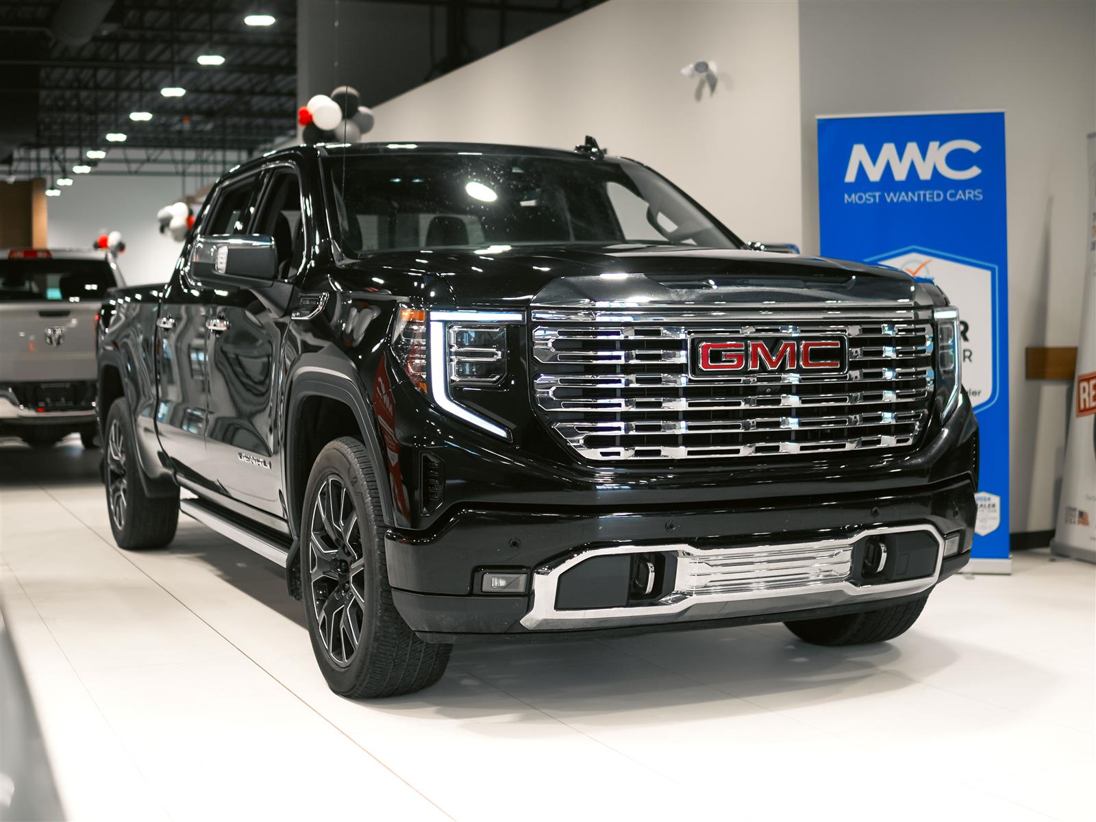 used 2022 GMC Sierra 1500 car, priced at $49,495
