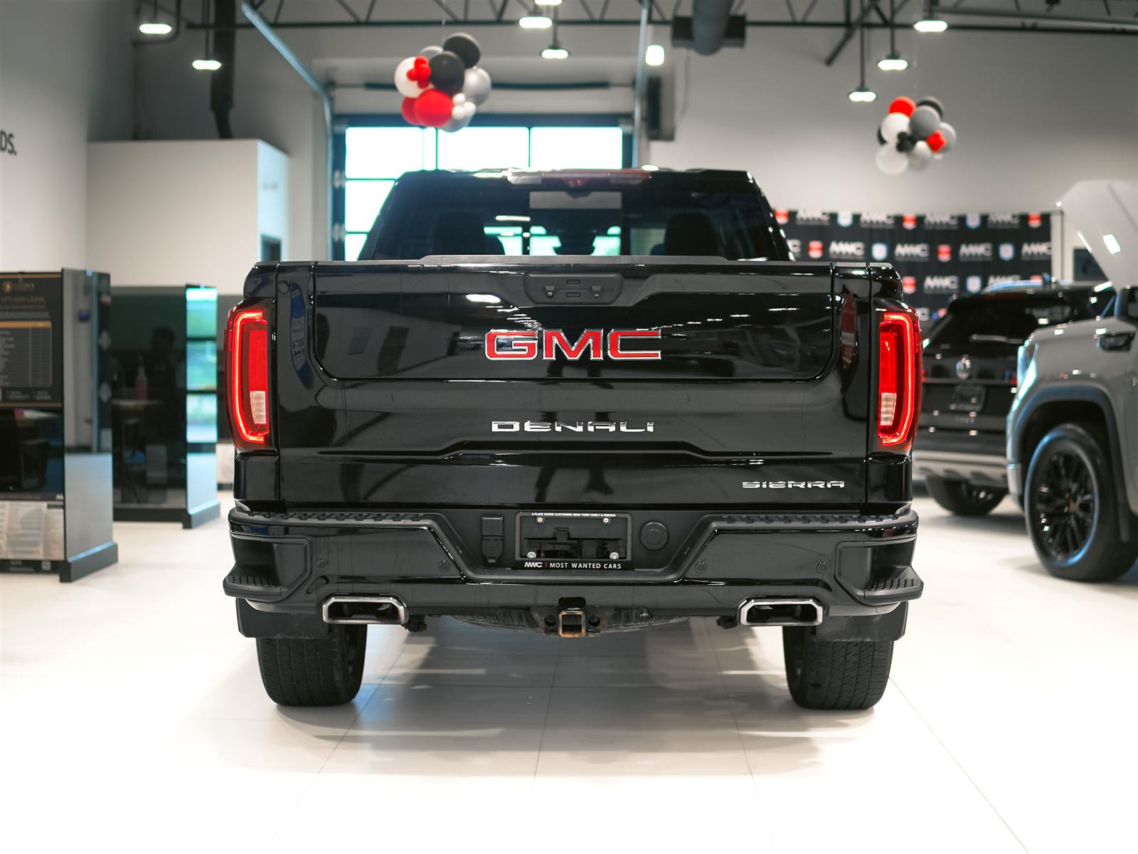 used 2022 GMC Sierra 1500 car, priced at $49,495