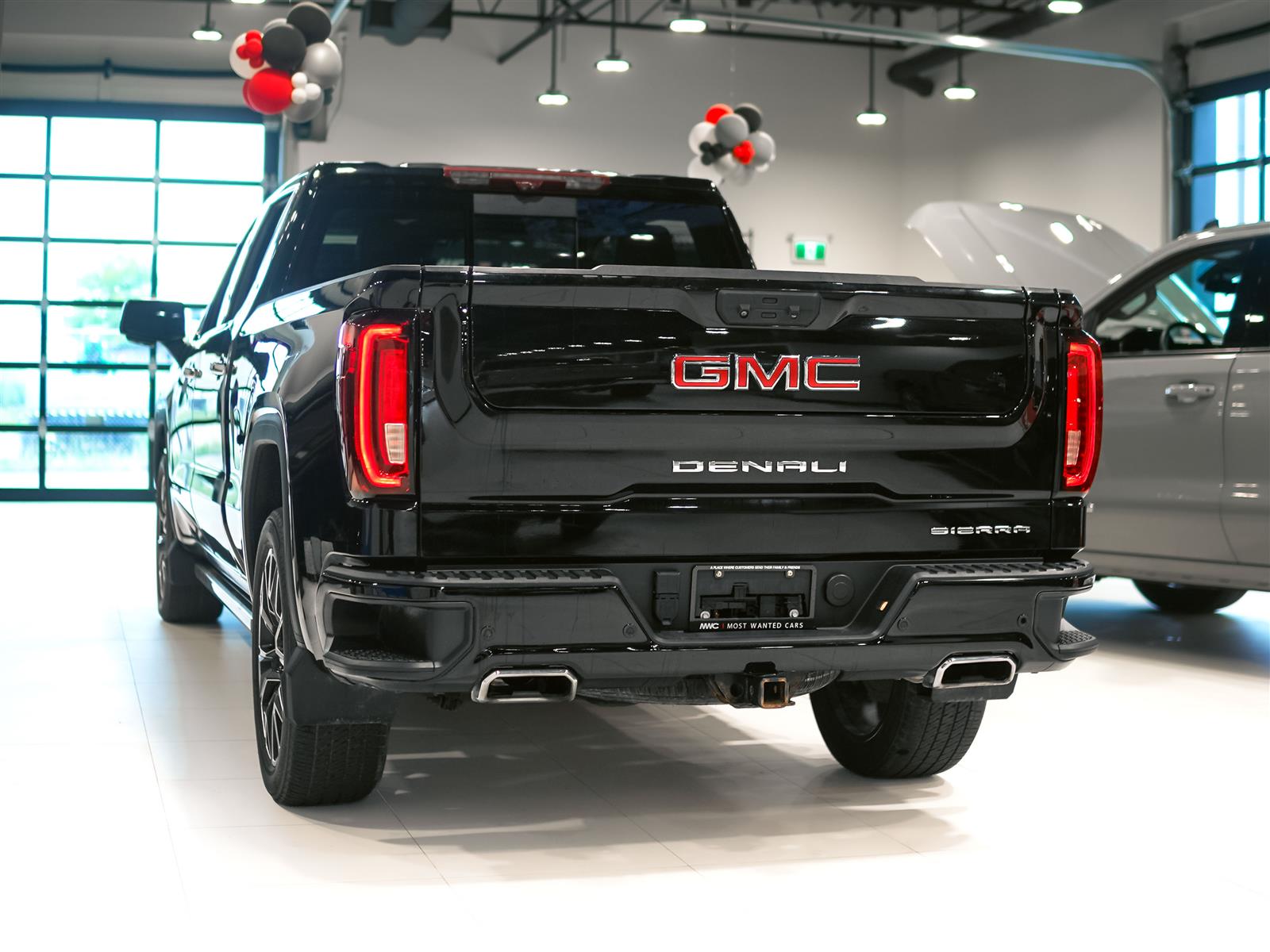used 2022 GMC Sierra 1500 car, priced at $49,495