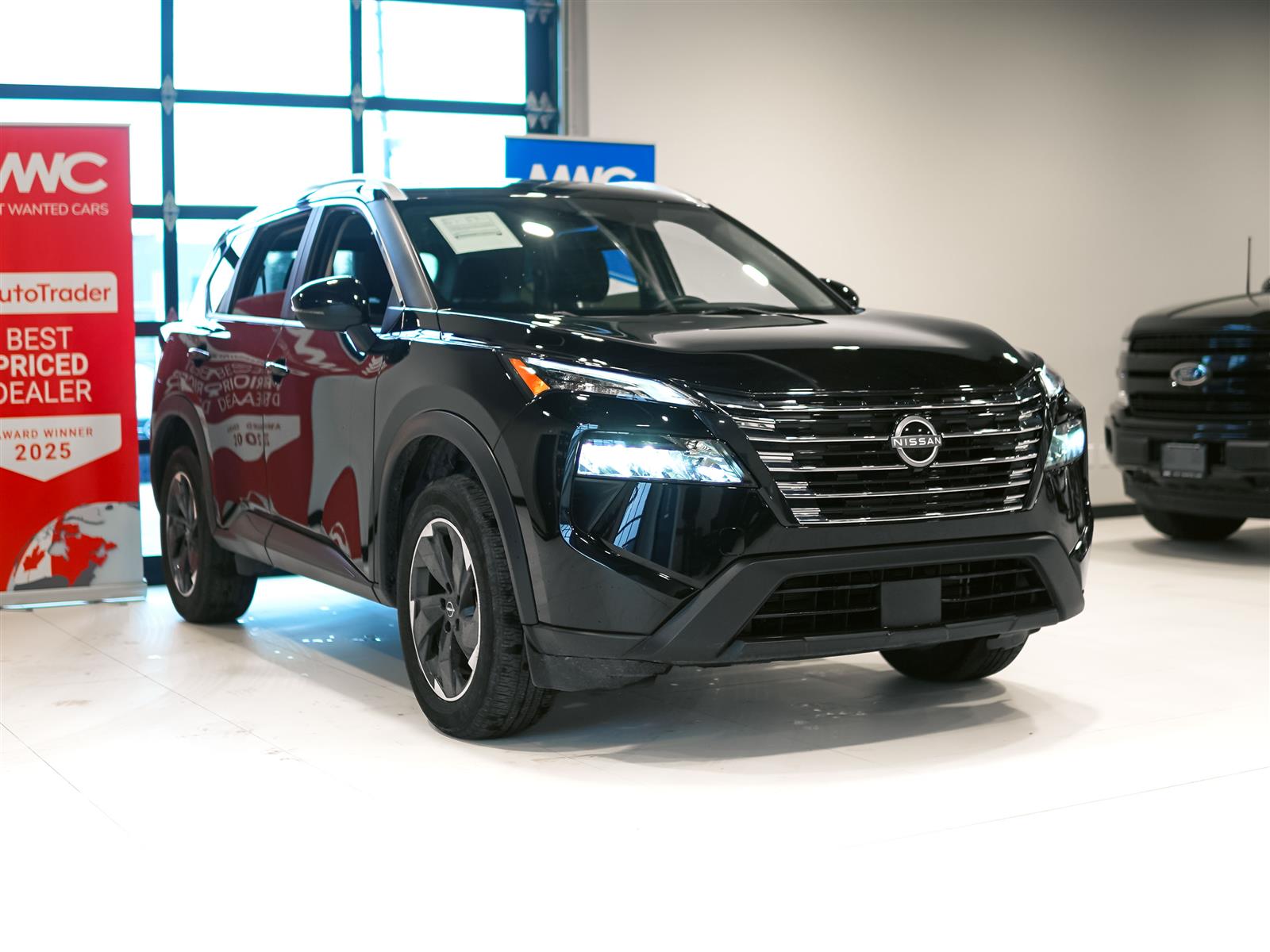 used 2024 Nissan Rogue car, priced at $26,962