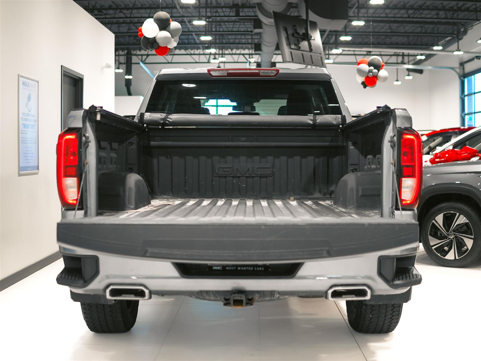 used 2024 GMC Sierra 1500 car, priced at $50,497