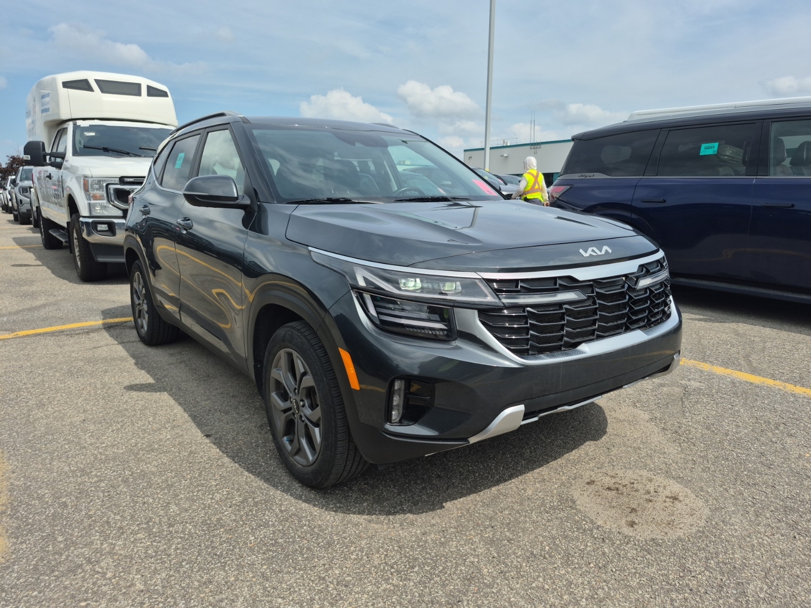 used 2024 Kia Seltos car, priced at $25,462