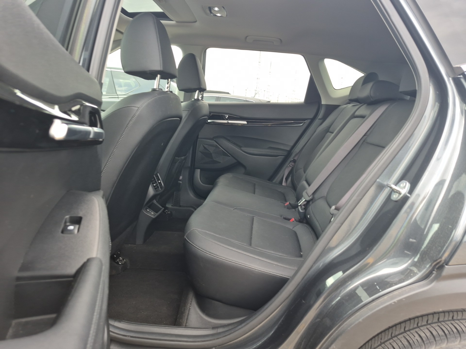 used 2024 Kia Seltos car, priced at $25,462