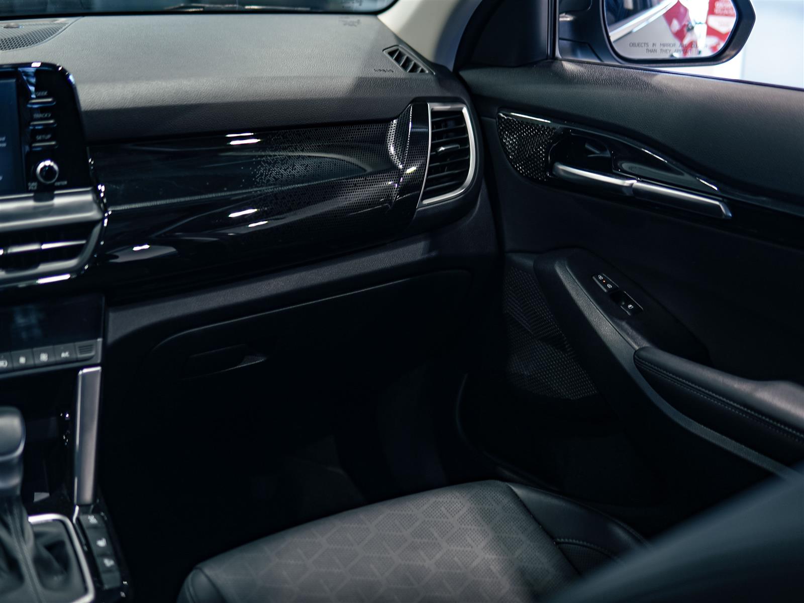 used 2024 Kia Seltos car, priced at $25,272