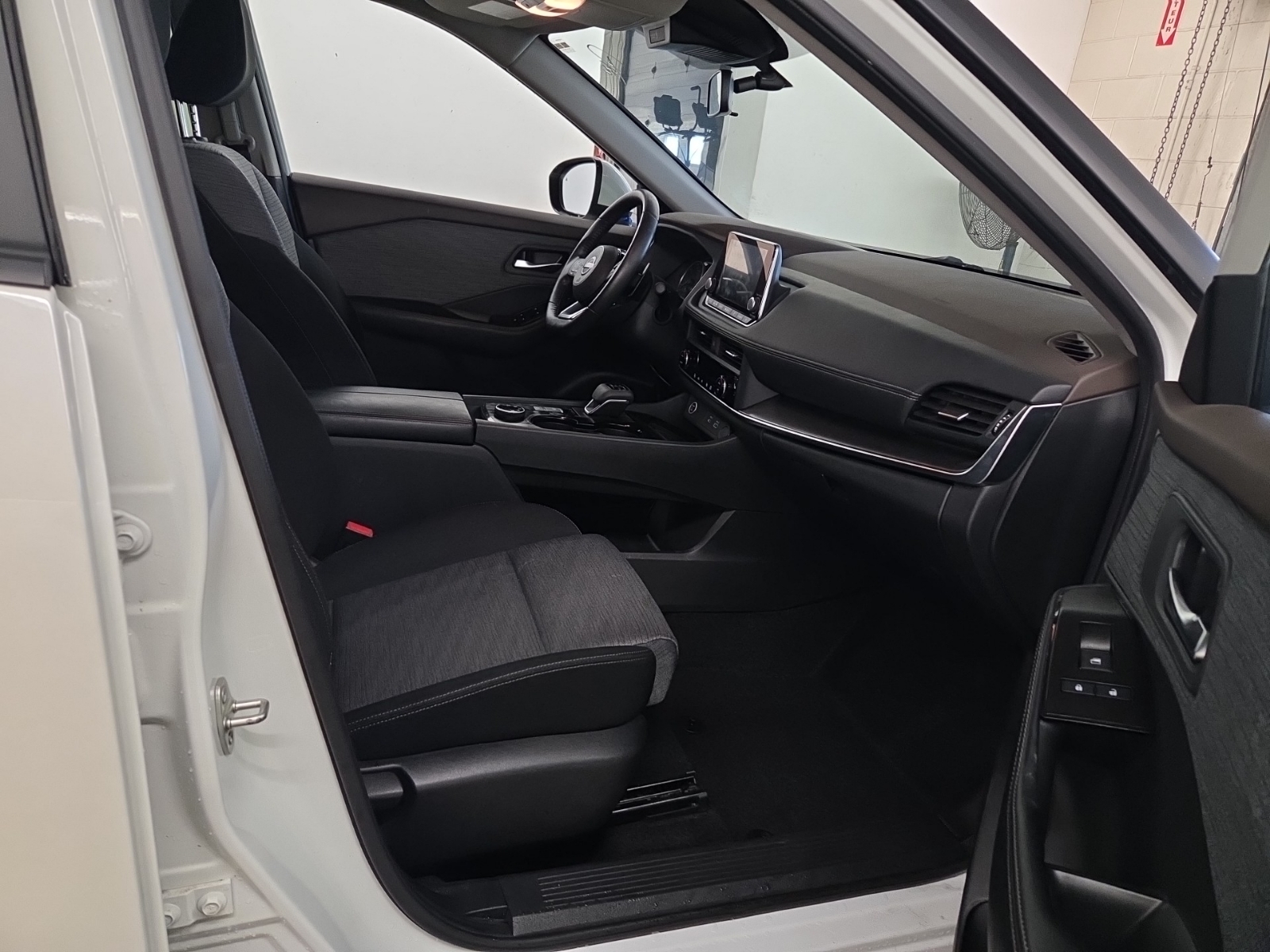 used 2023 Nissan Rogue car, priced at $23,962