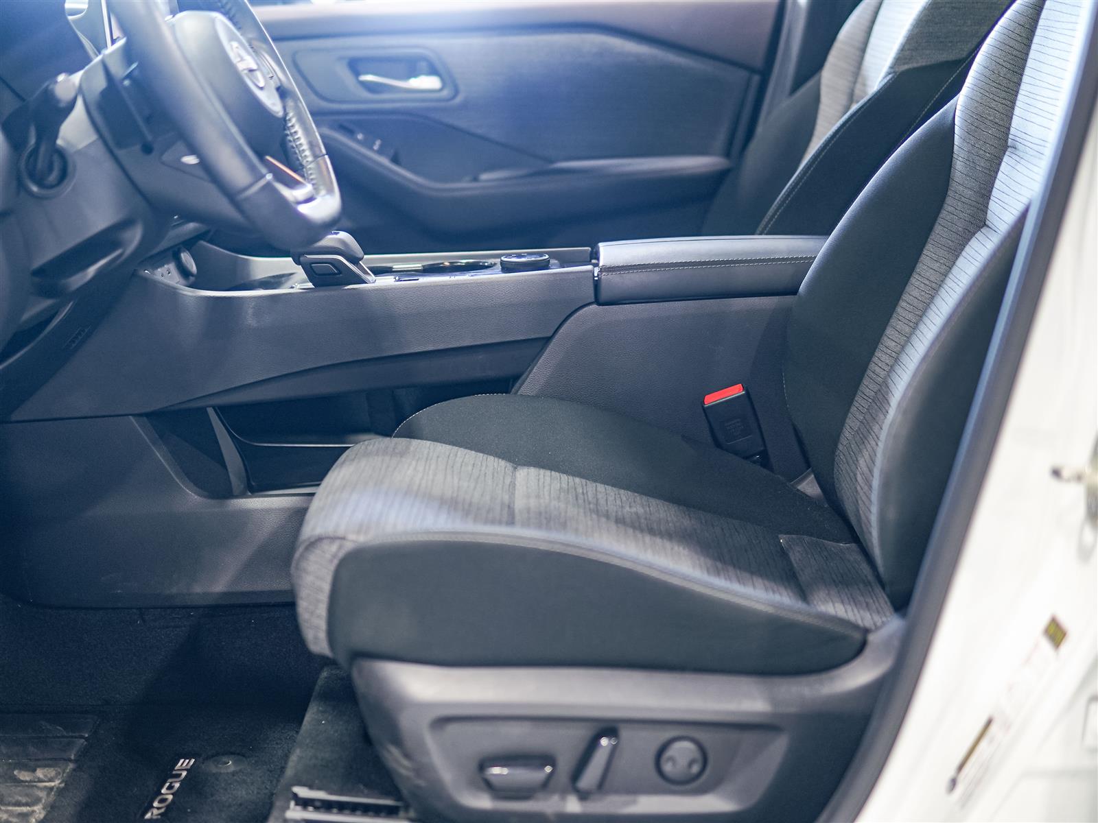 used 2023 Nissan Rogue car, priced at $23,962