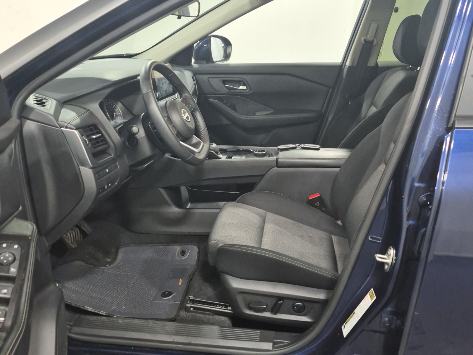 used 2024 Nissan Rogue car, priced at $25,862