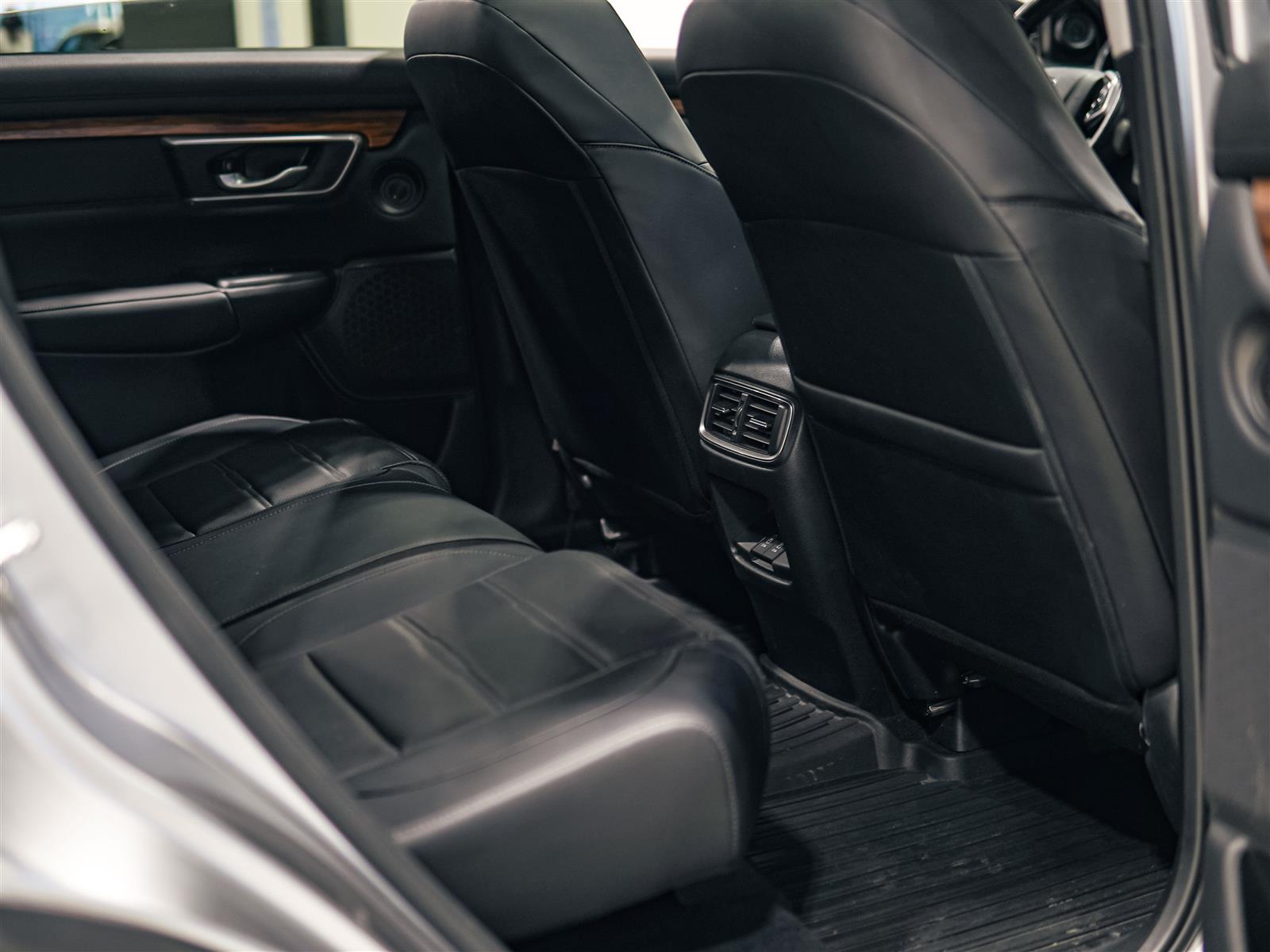 used 2022 Honda CR-V car, priced at $30,462