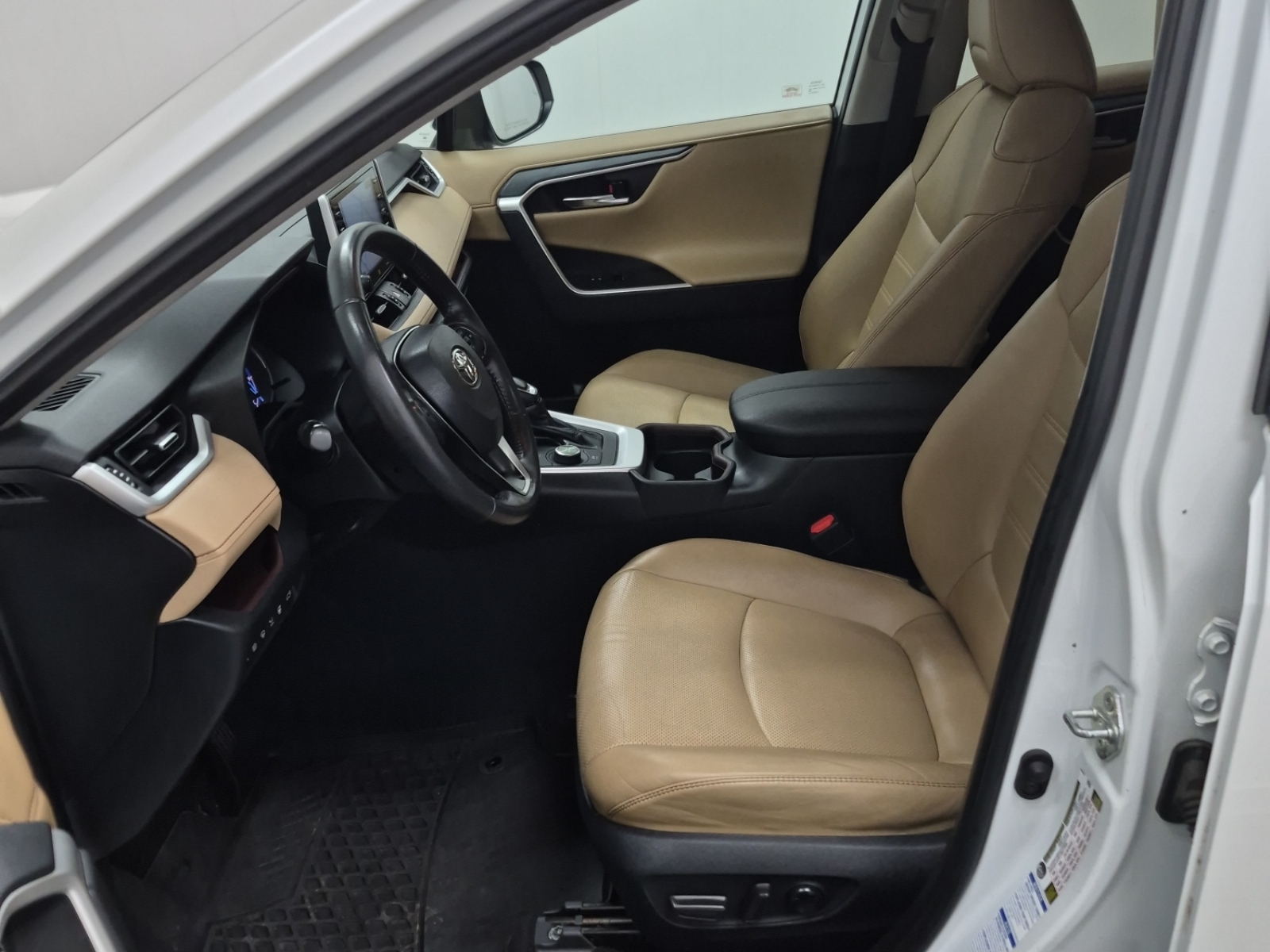 used 2019 Toyota Rav 4 Hybrid car, priced at $34,962
