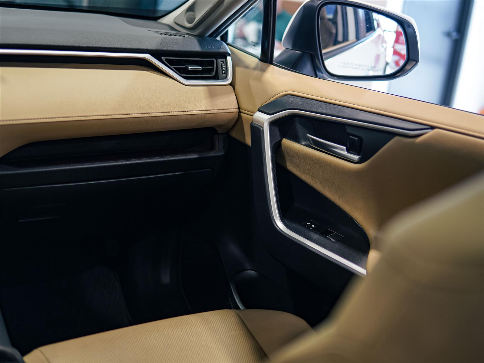 used 2019 Toyota Rav 4 Hybrid car, priced at $34,882