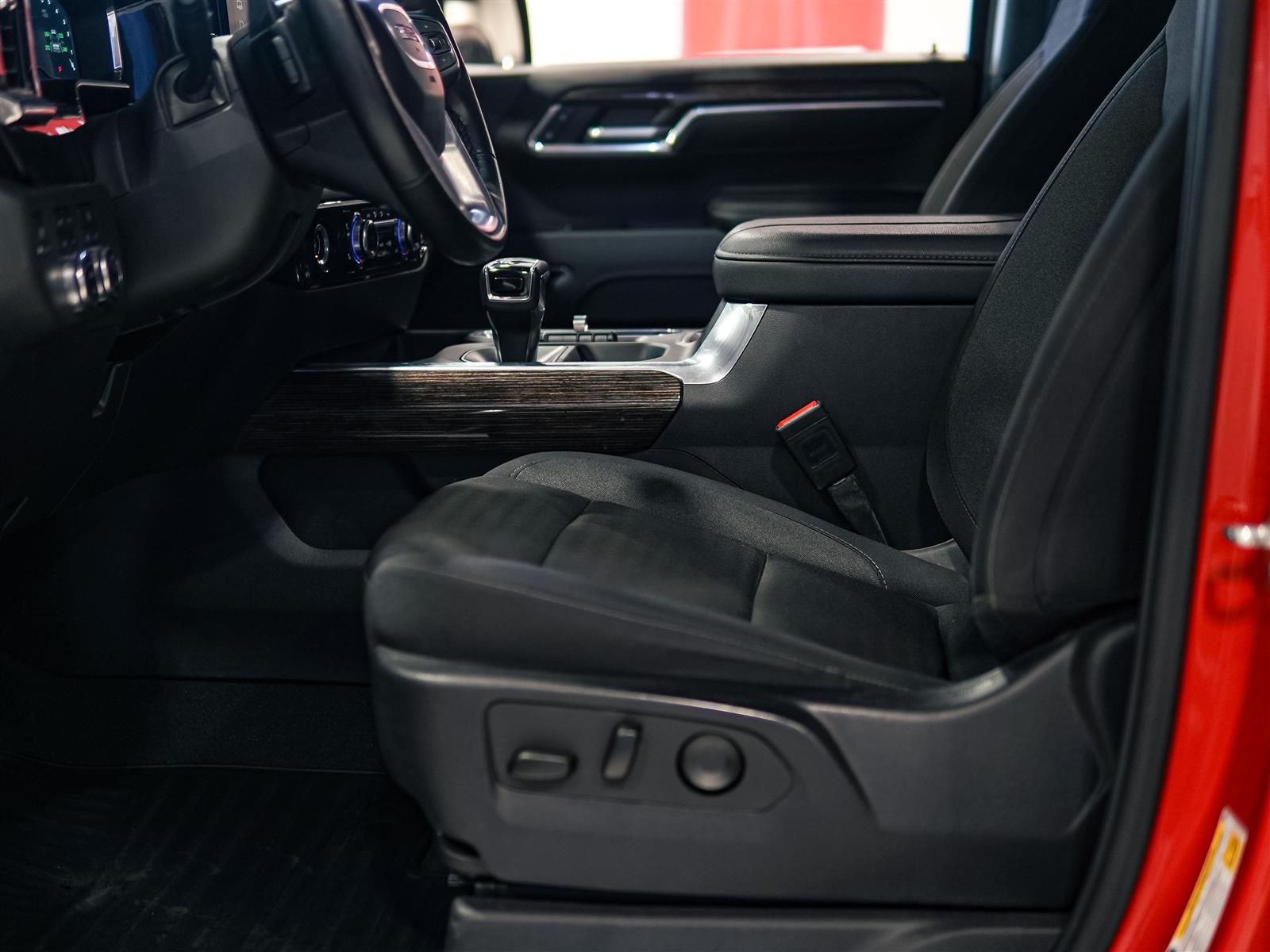 used 2024 GMC Sierra 1500 car, priced at $48,963