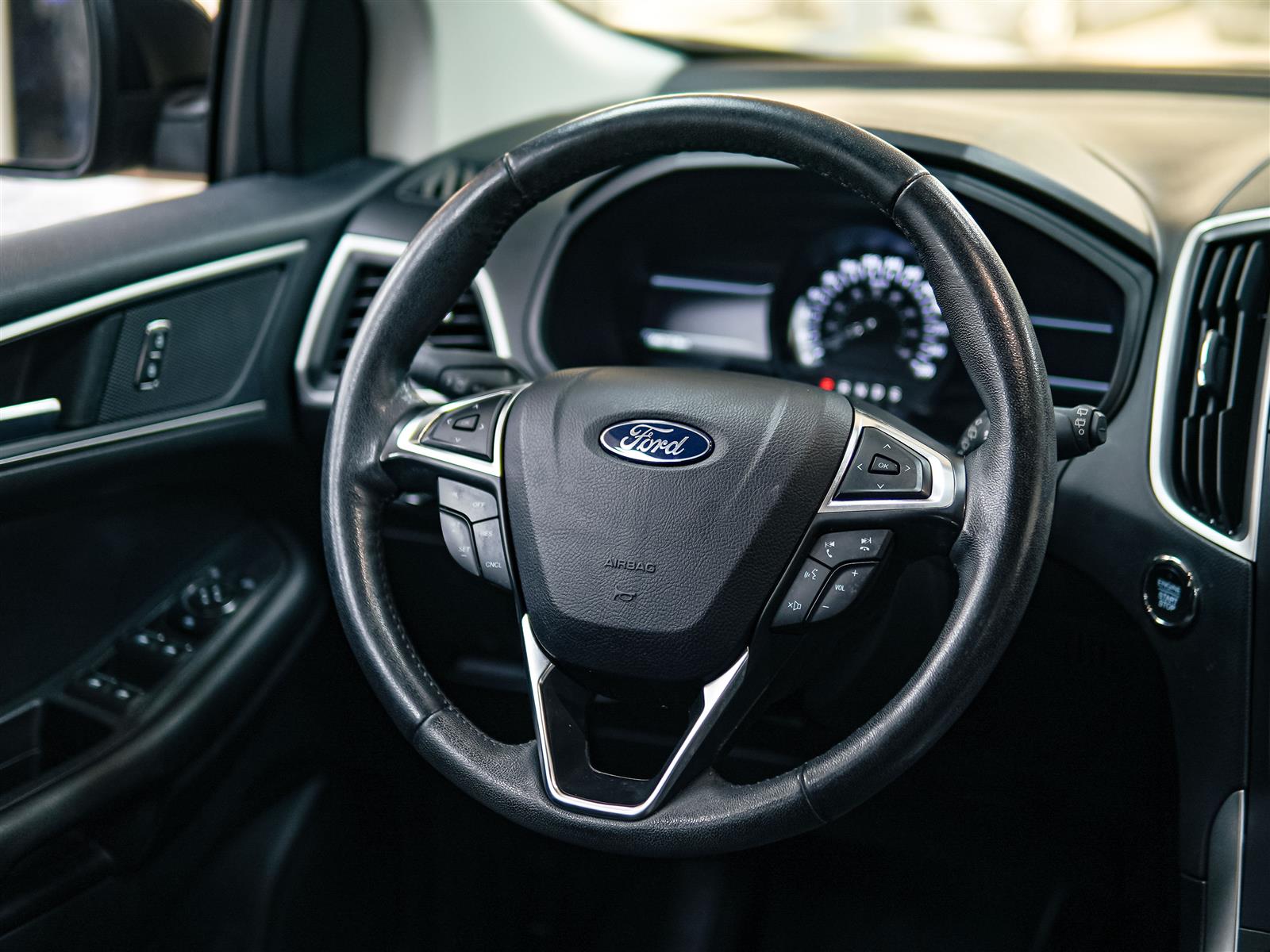 used 2022 Ford Edge car, priced at $23,895