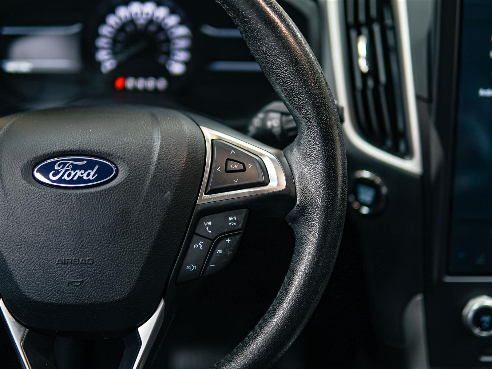 used 2022 Ford Edge car, priced at $23,895