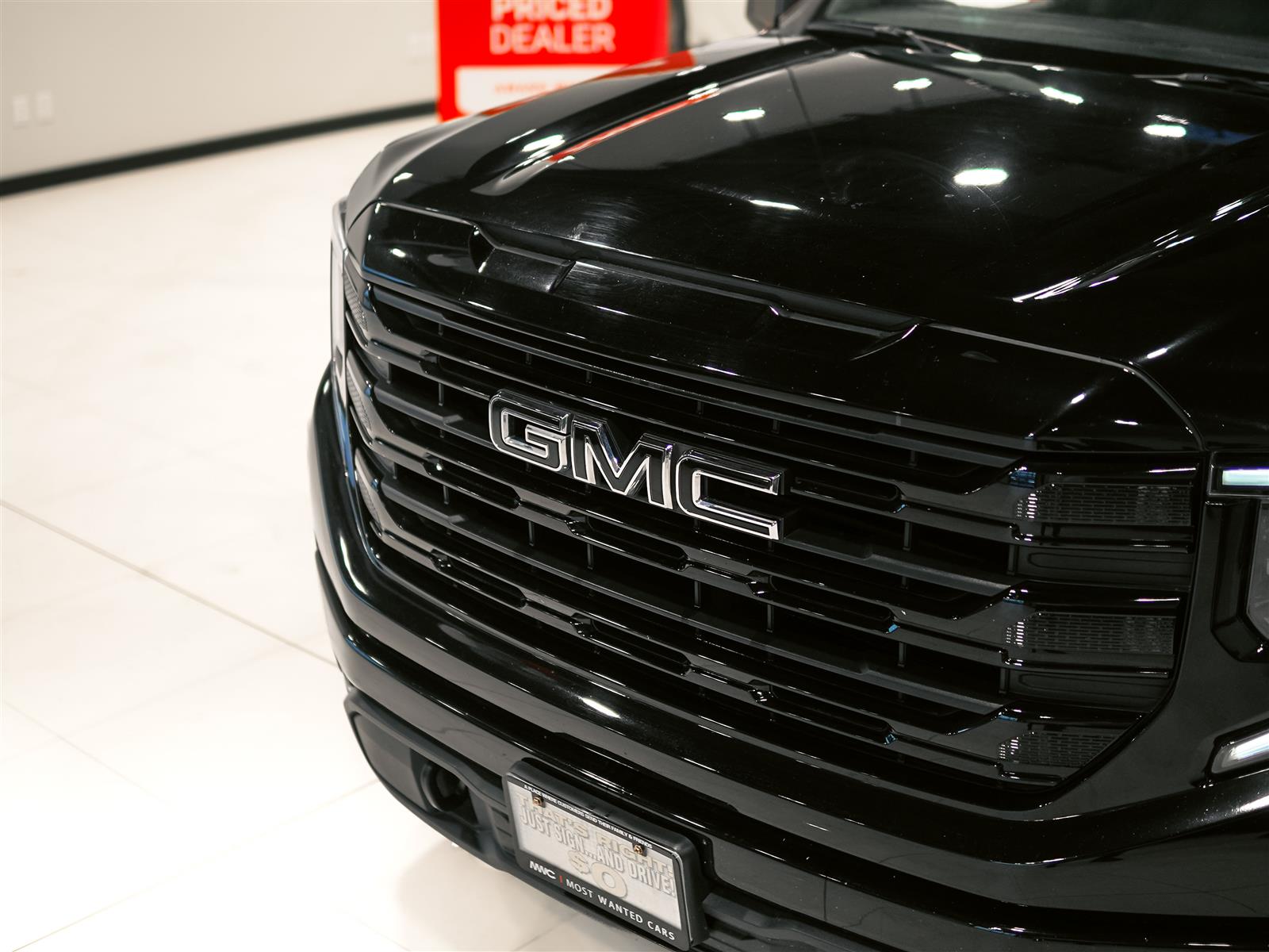 used 2024 GMC Sierra 1500 car, priced at $49,593