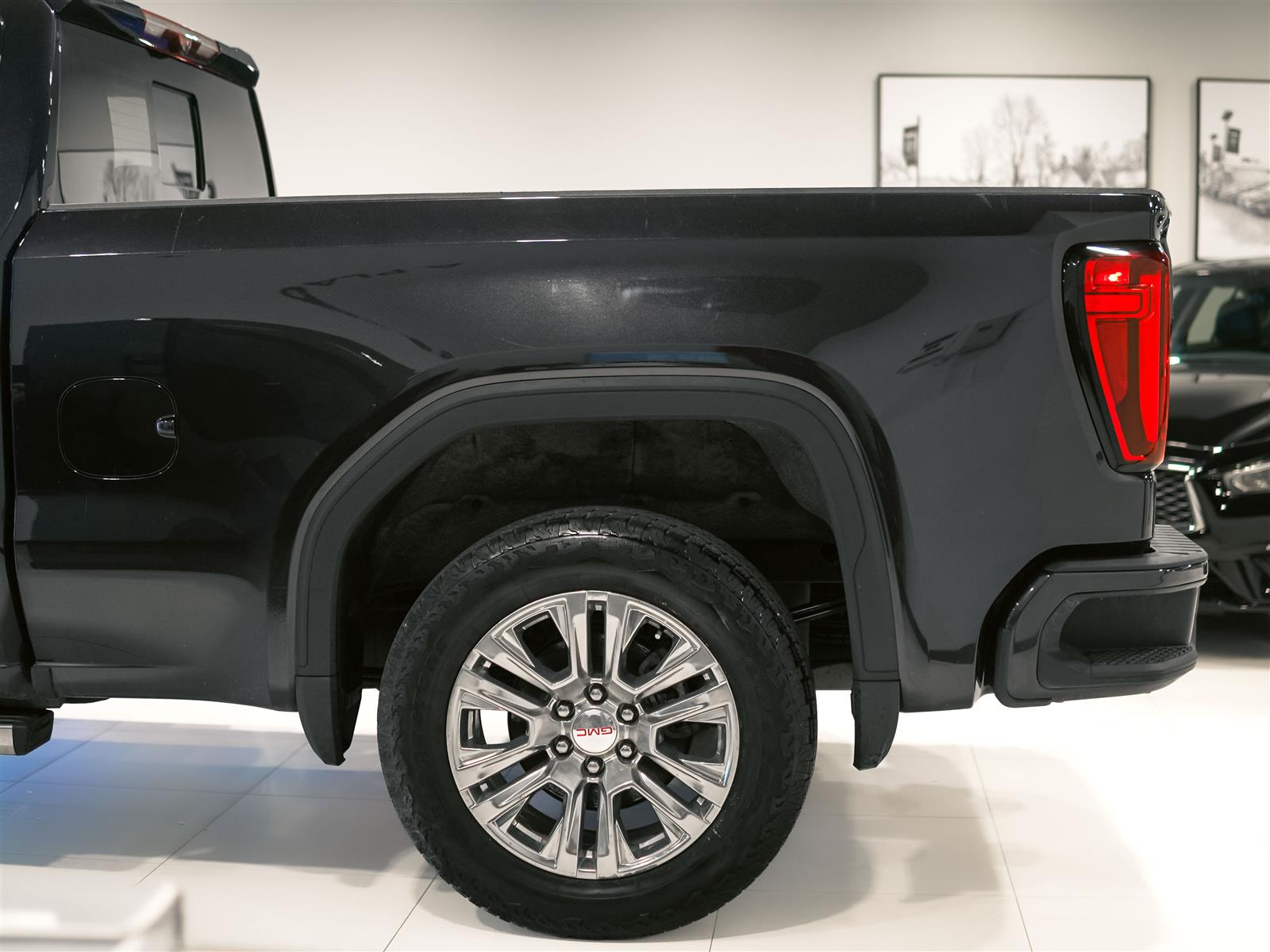 used 2022 GMC Sierra 1500 car, priced at $56,947