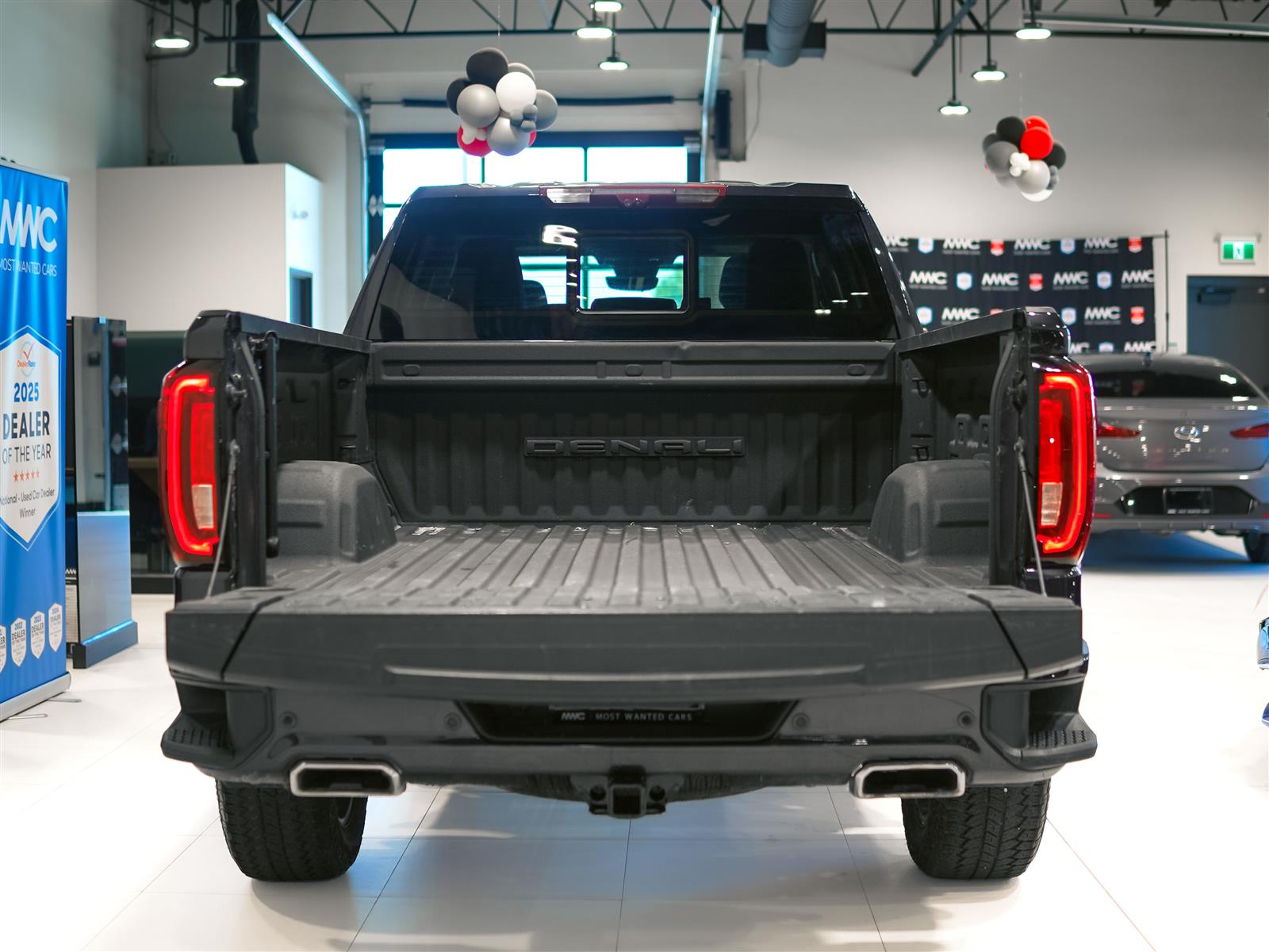 used 2022 GMC Sierra 1500 car, priced at $56,947